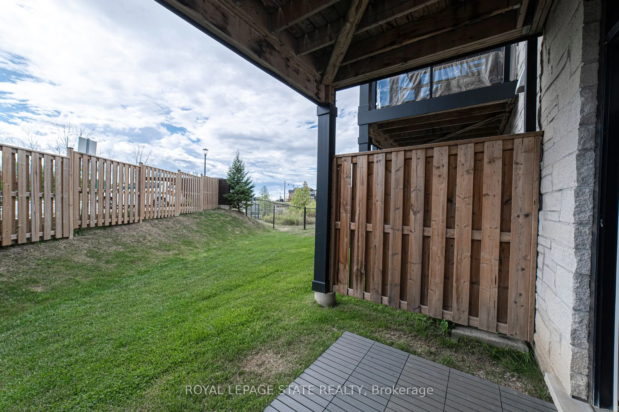 35 Midhurst Heights, #40