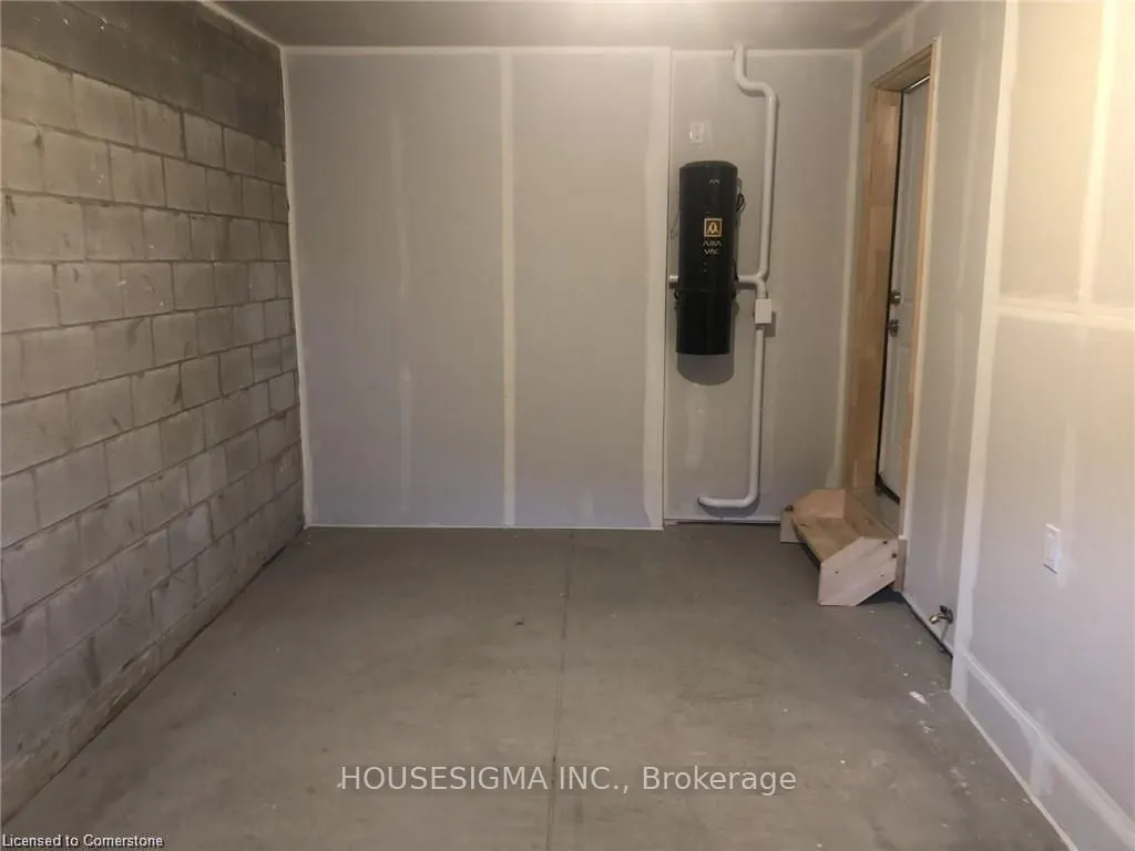 30 MIA Drive, #6