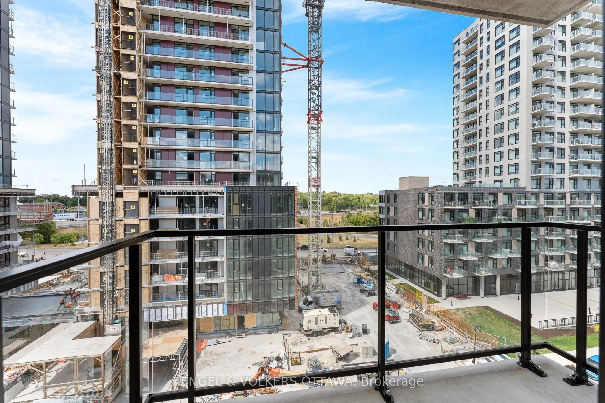 1366 Carling Avenue, #814