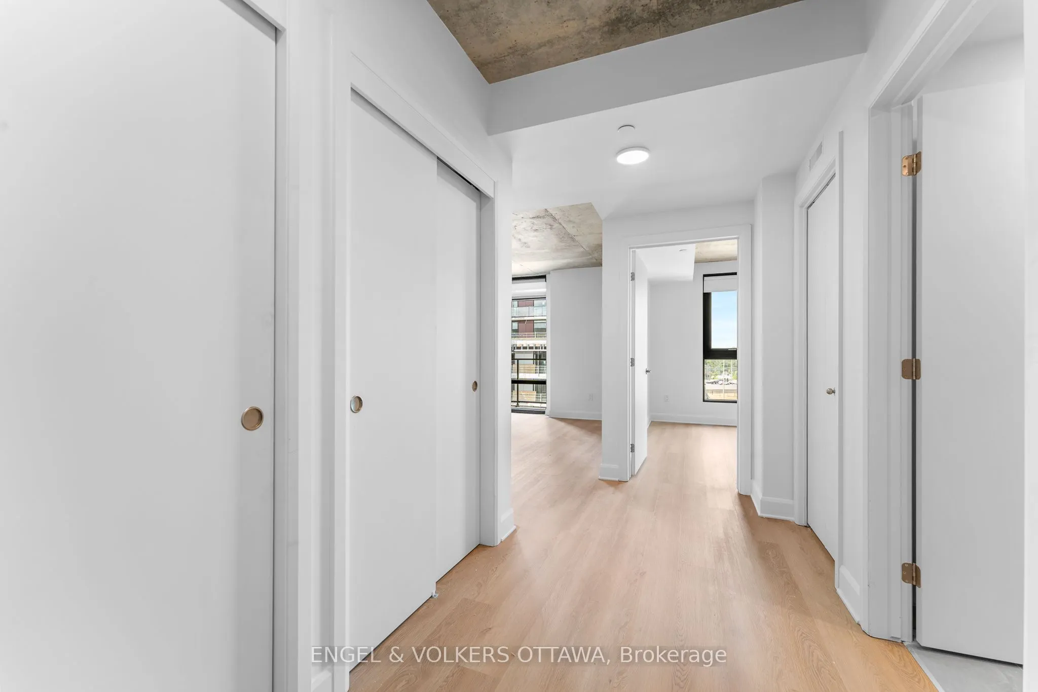 1366 Carling Avenue, #814