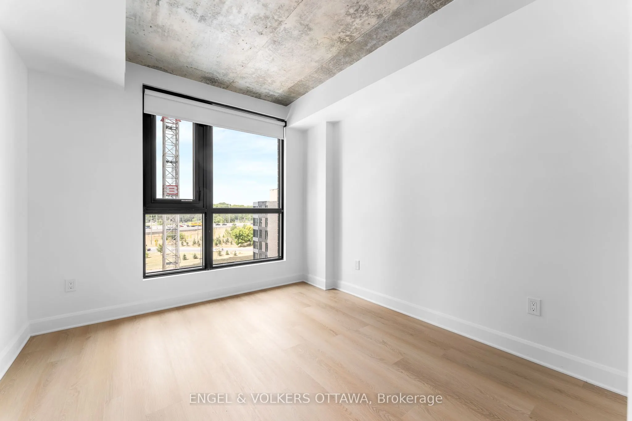 1366 Carling Avenue, #814