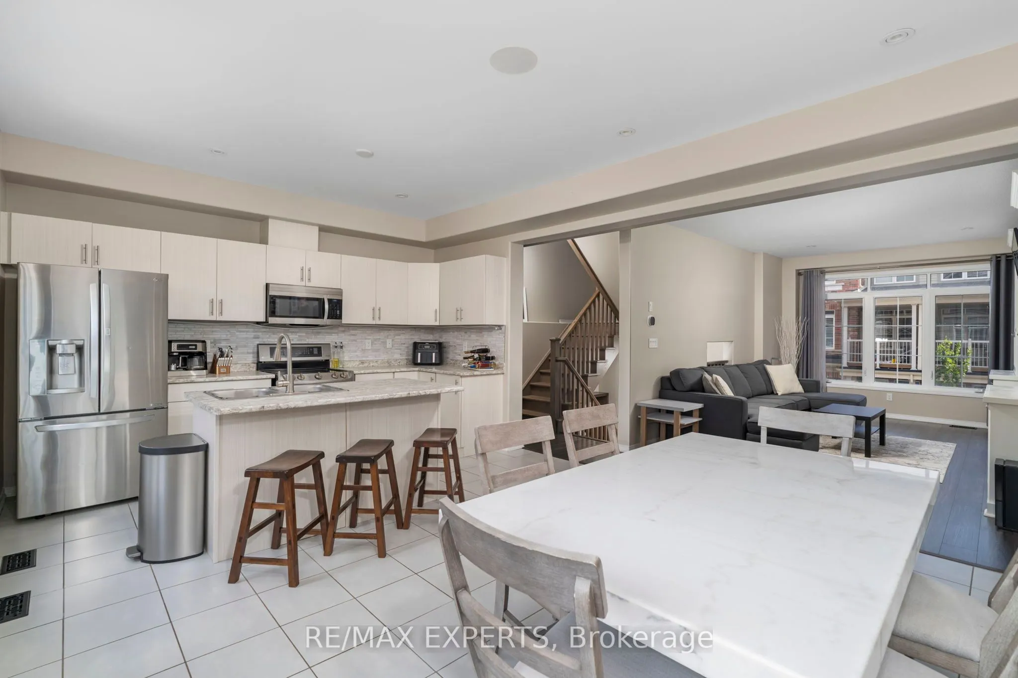 5045 DeSantis Drive