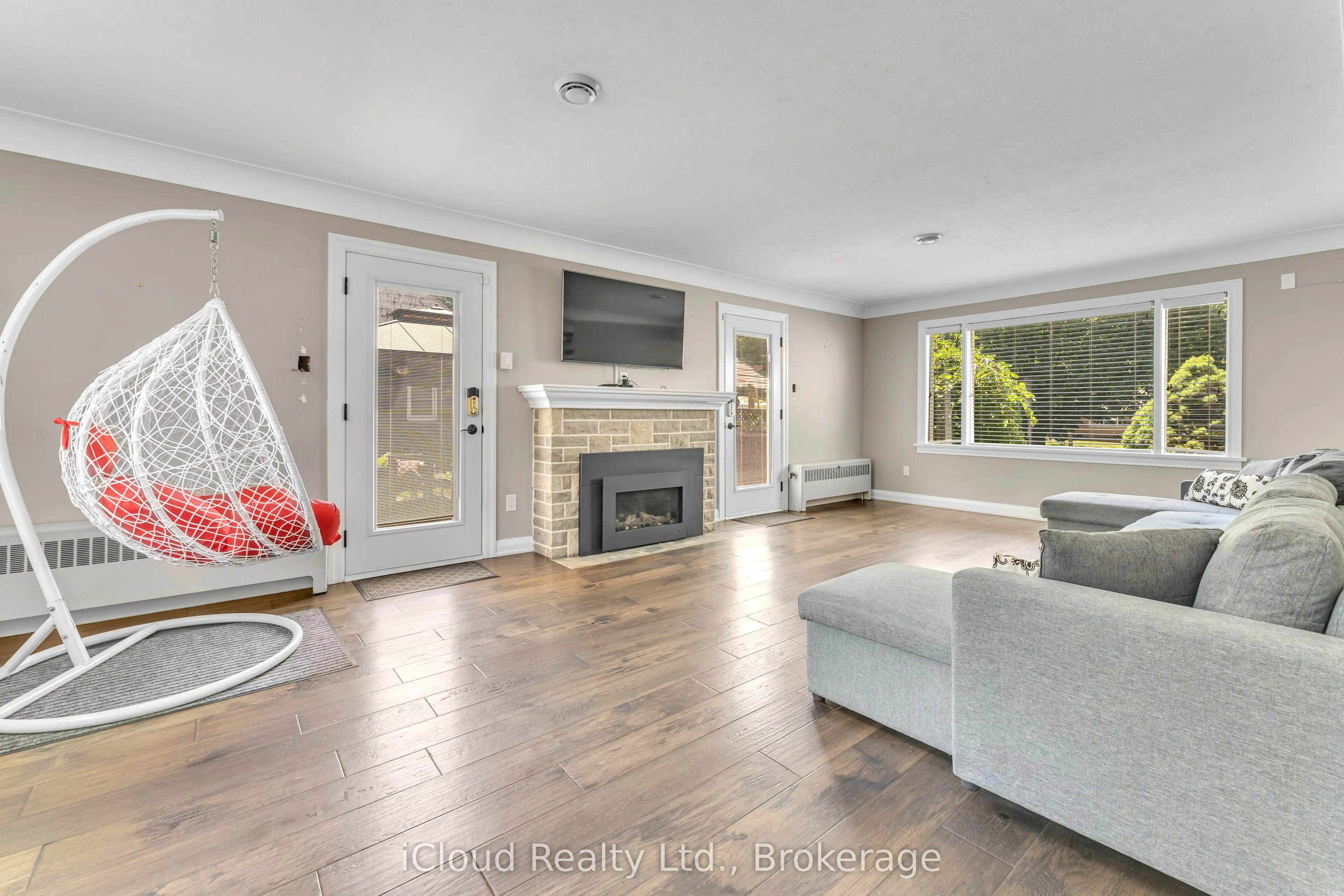 5688 Belmont Avenue