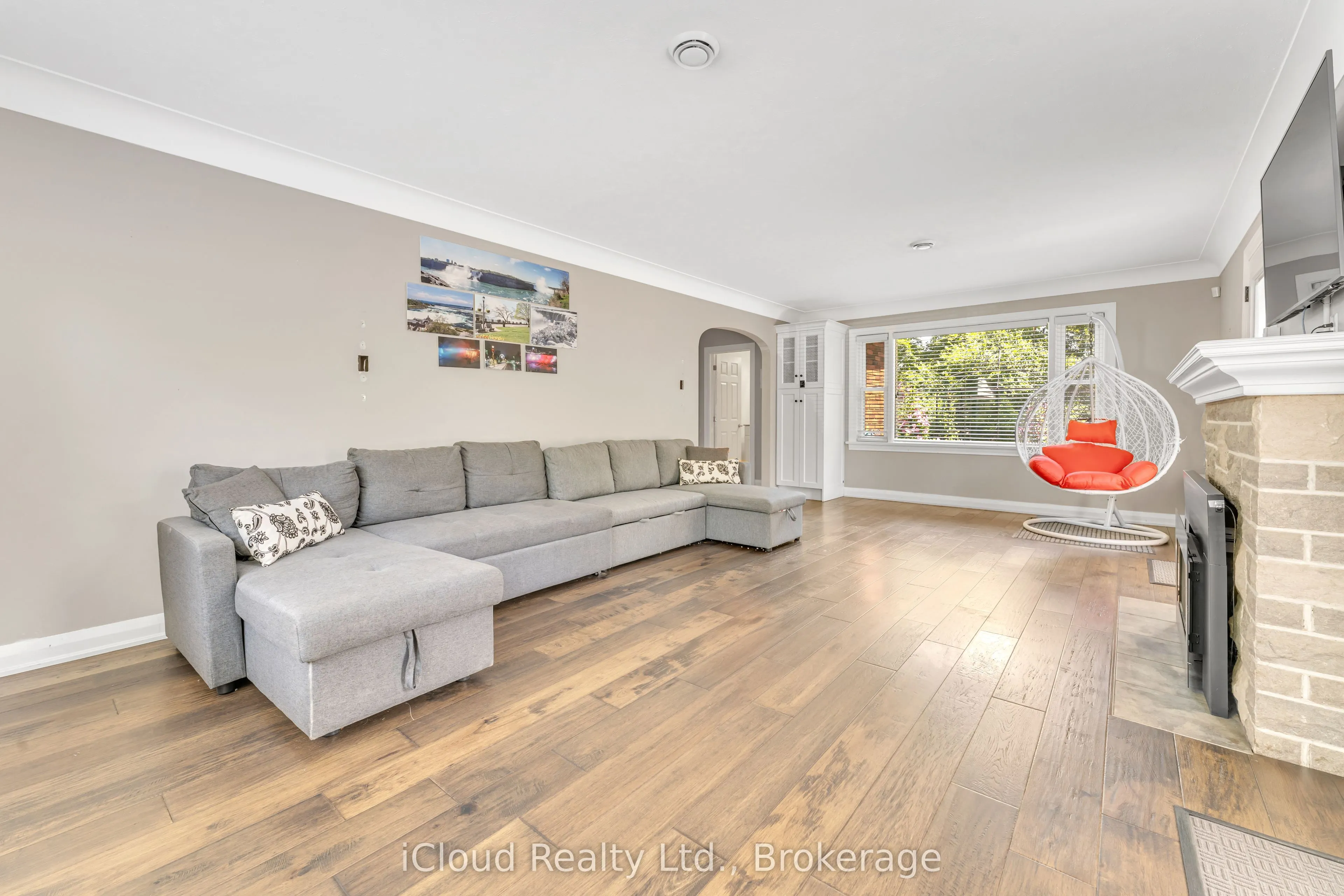 5688 Belmont Avenue