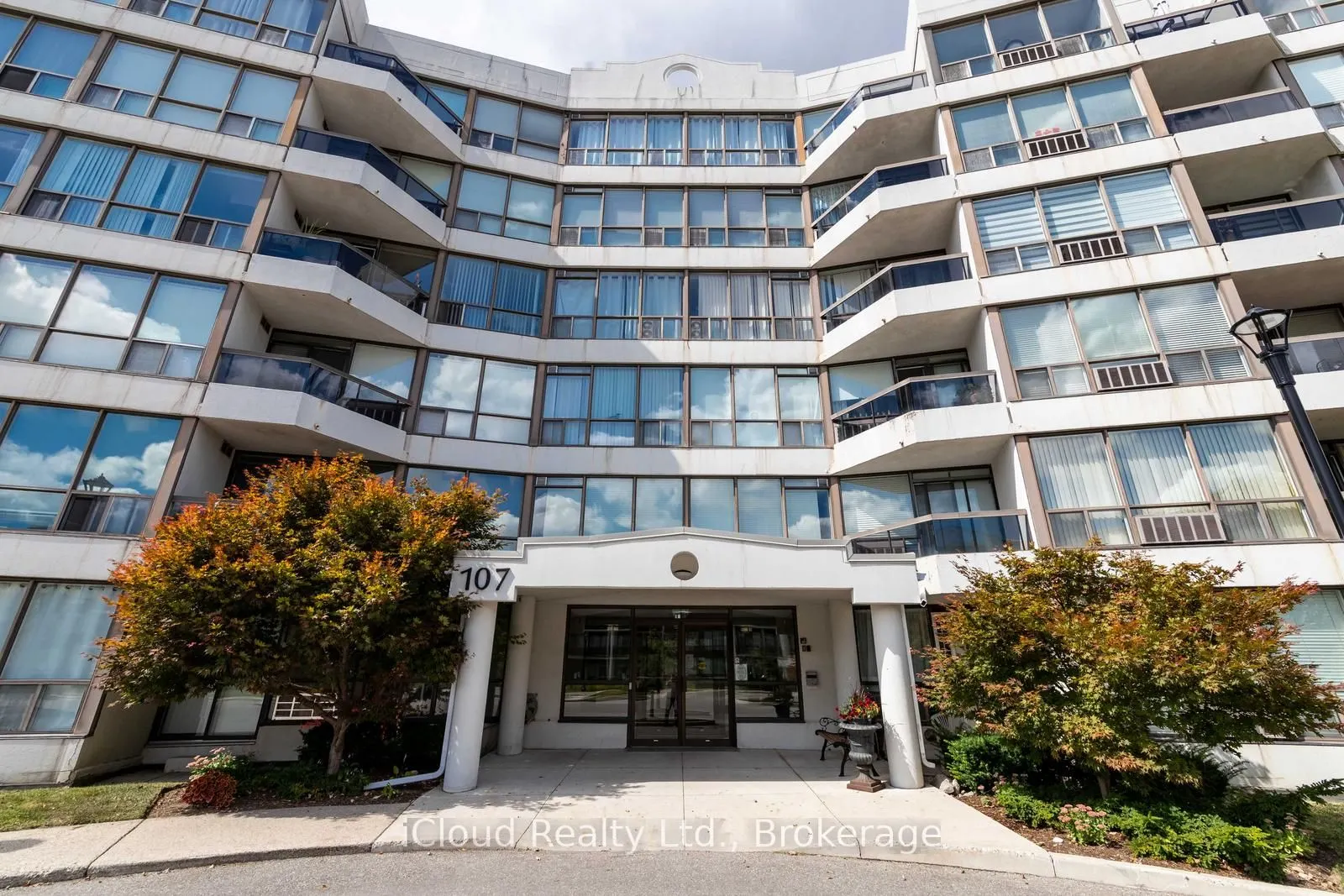 107 BAGOT Street, #112