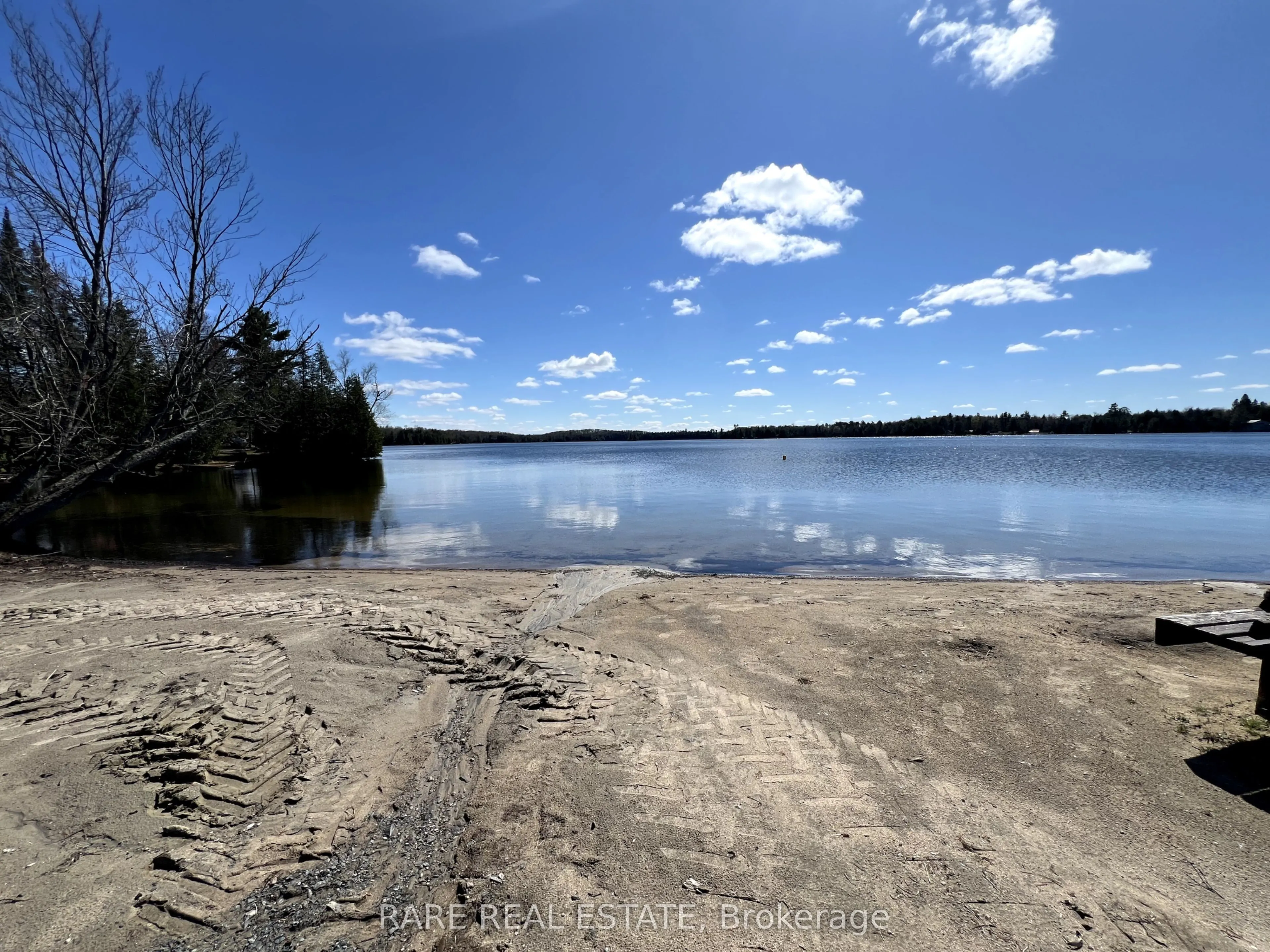 1594 NORTH STEENBURG LAKE Road