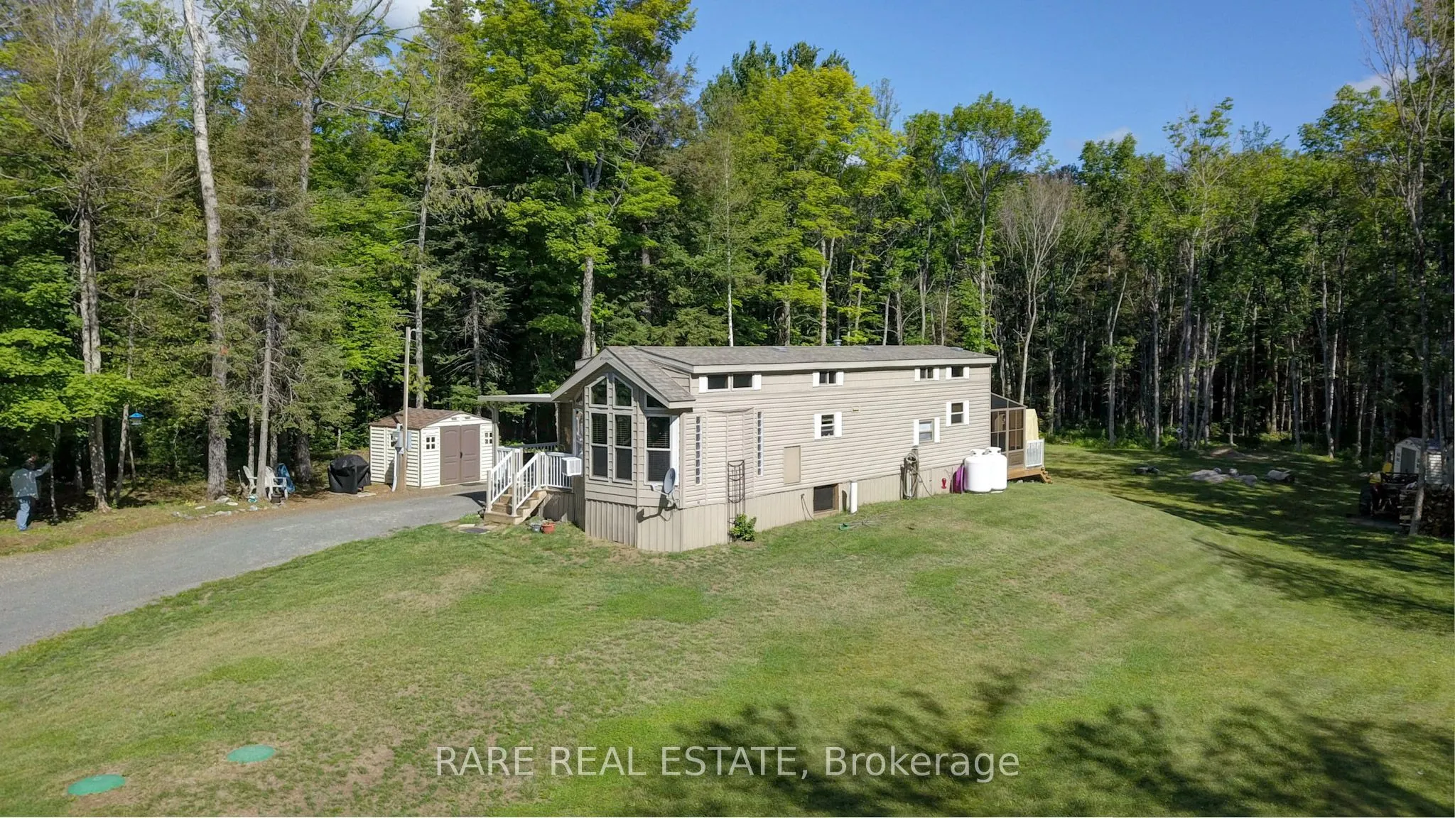 1594 NORTH STEENBURG LAKE Road
