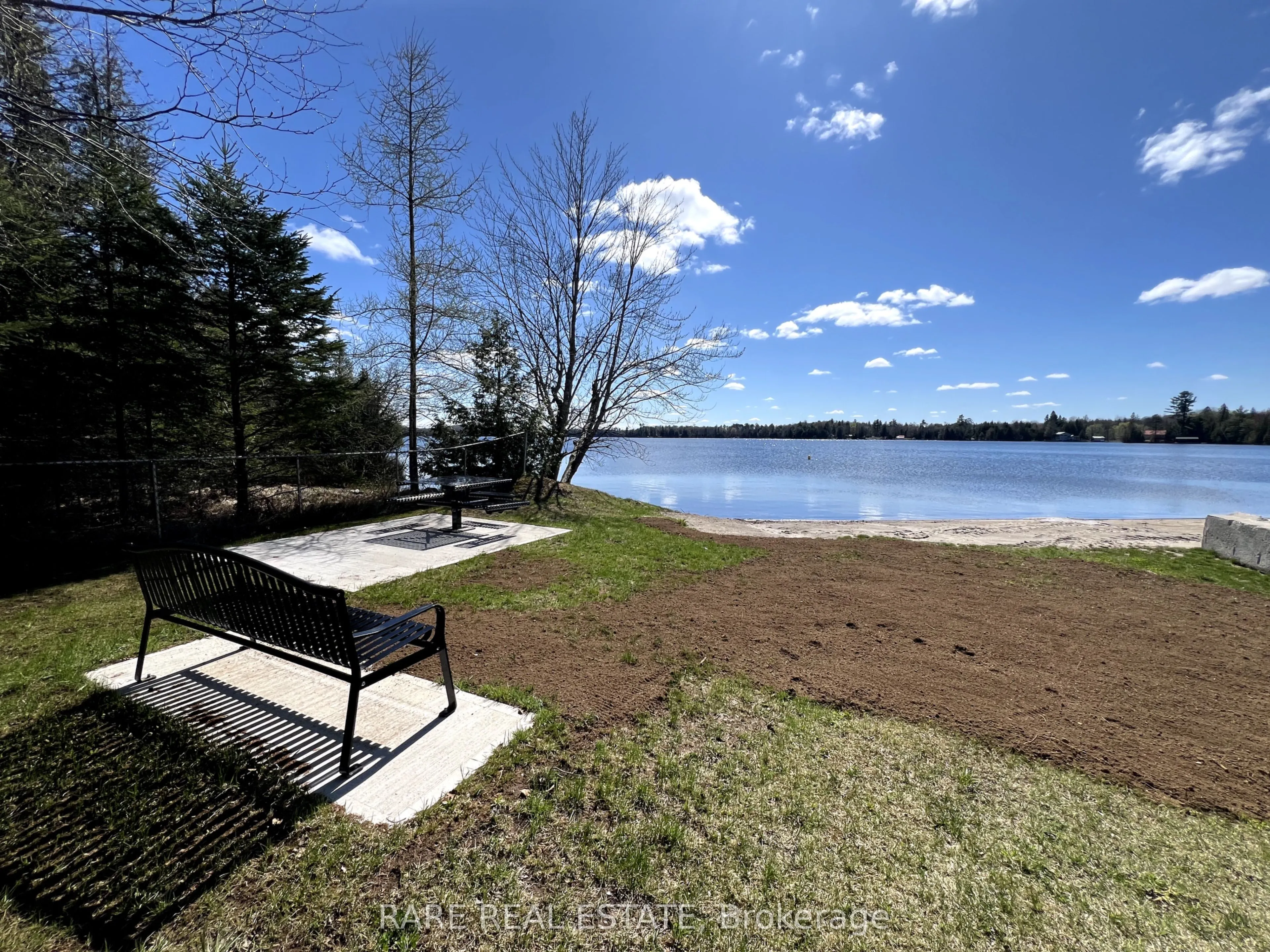1594 NORTH STEENBURG LAKE Road