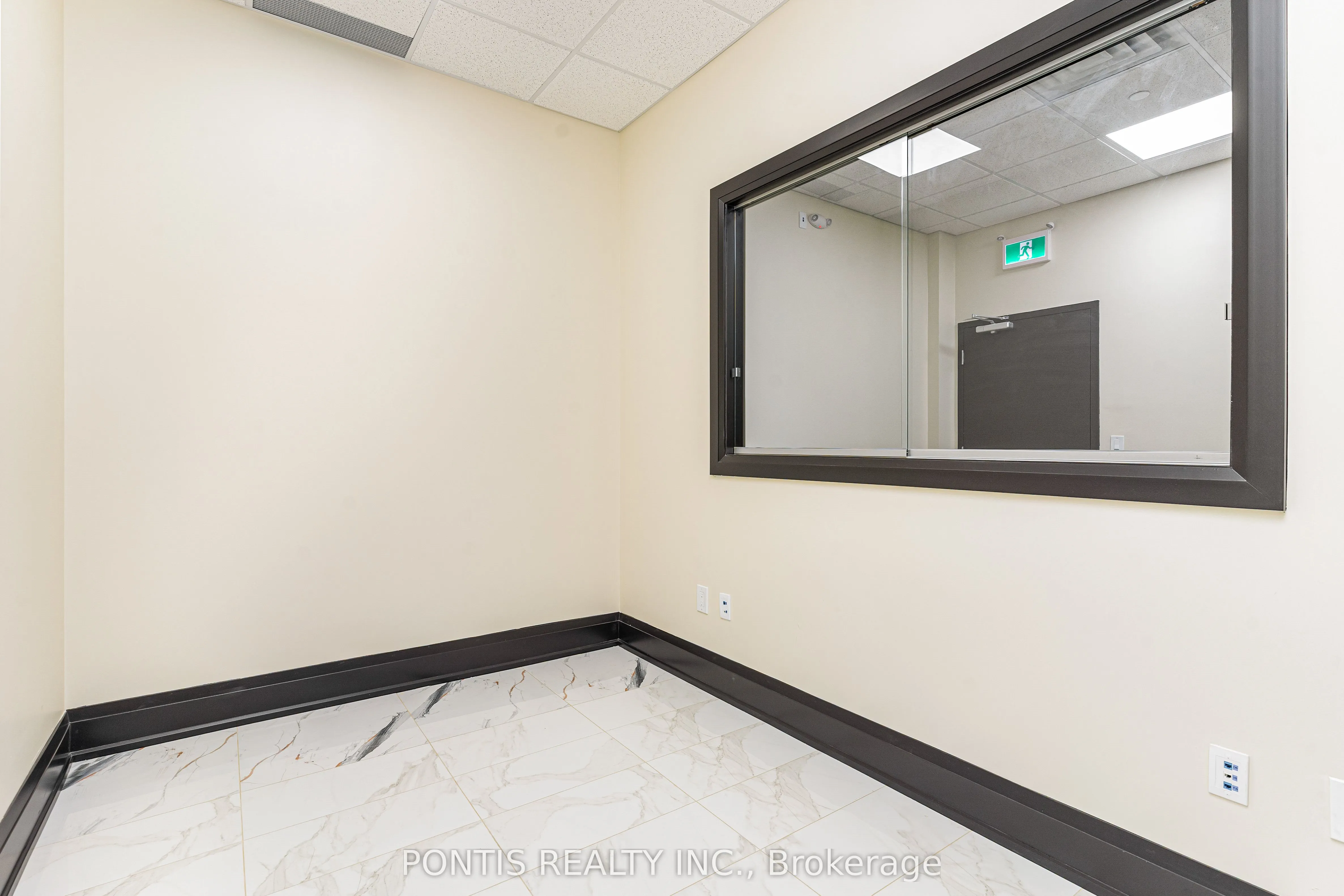 460 Hespeler Road, #H211