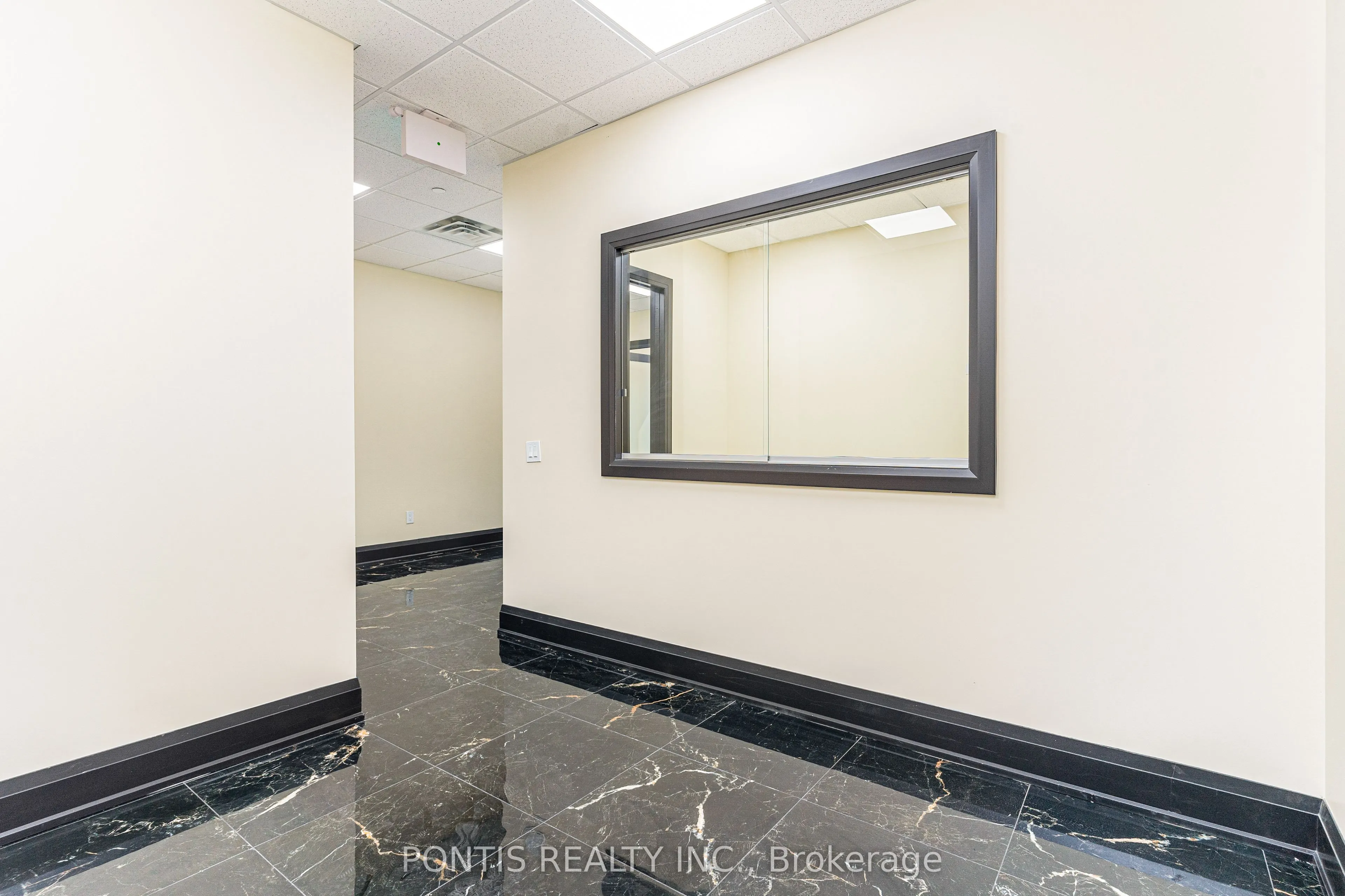 460 Hespeler Road, #H211