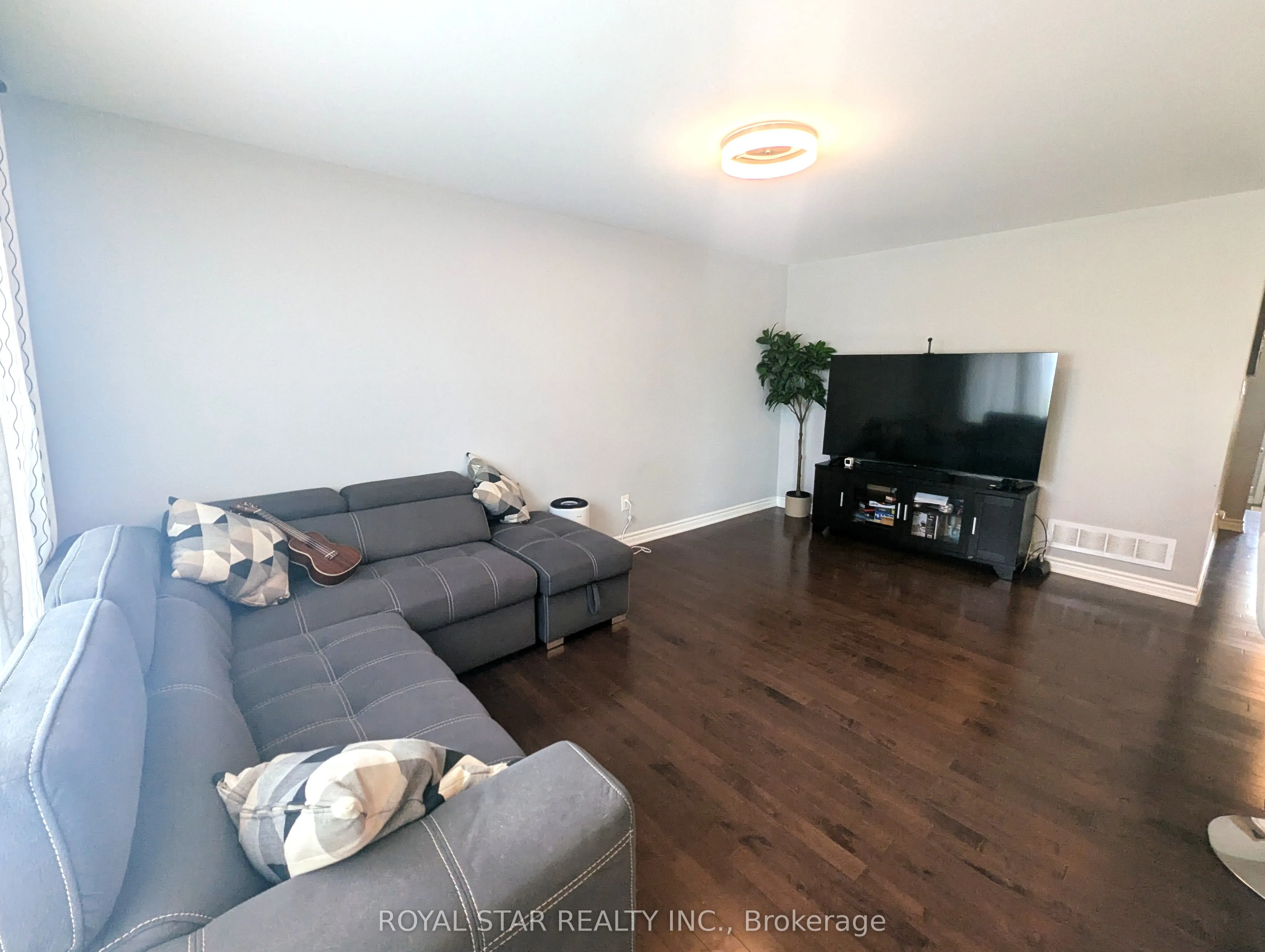 767 Maloja Way