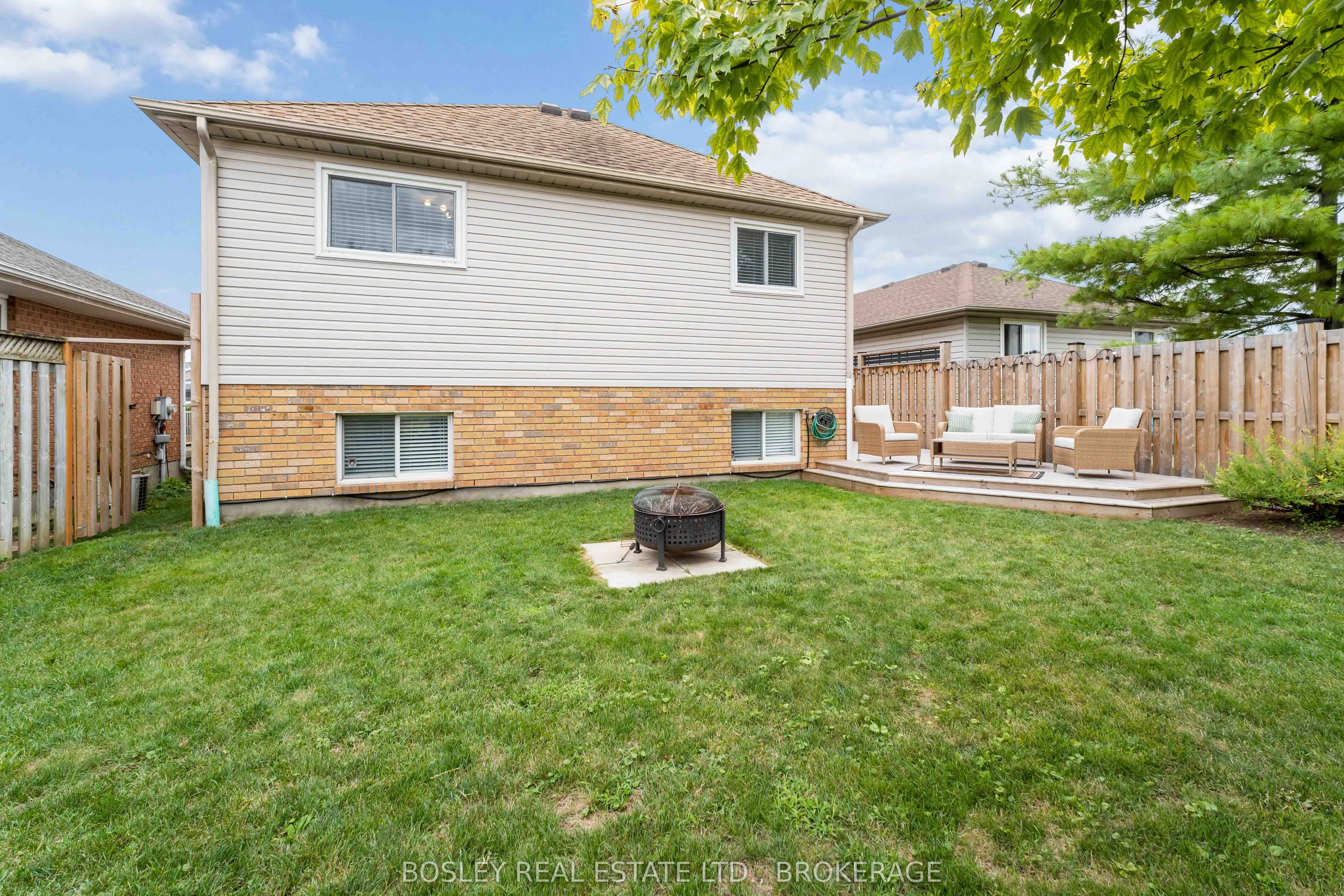 7733 Alpine Drive S