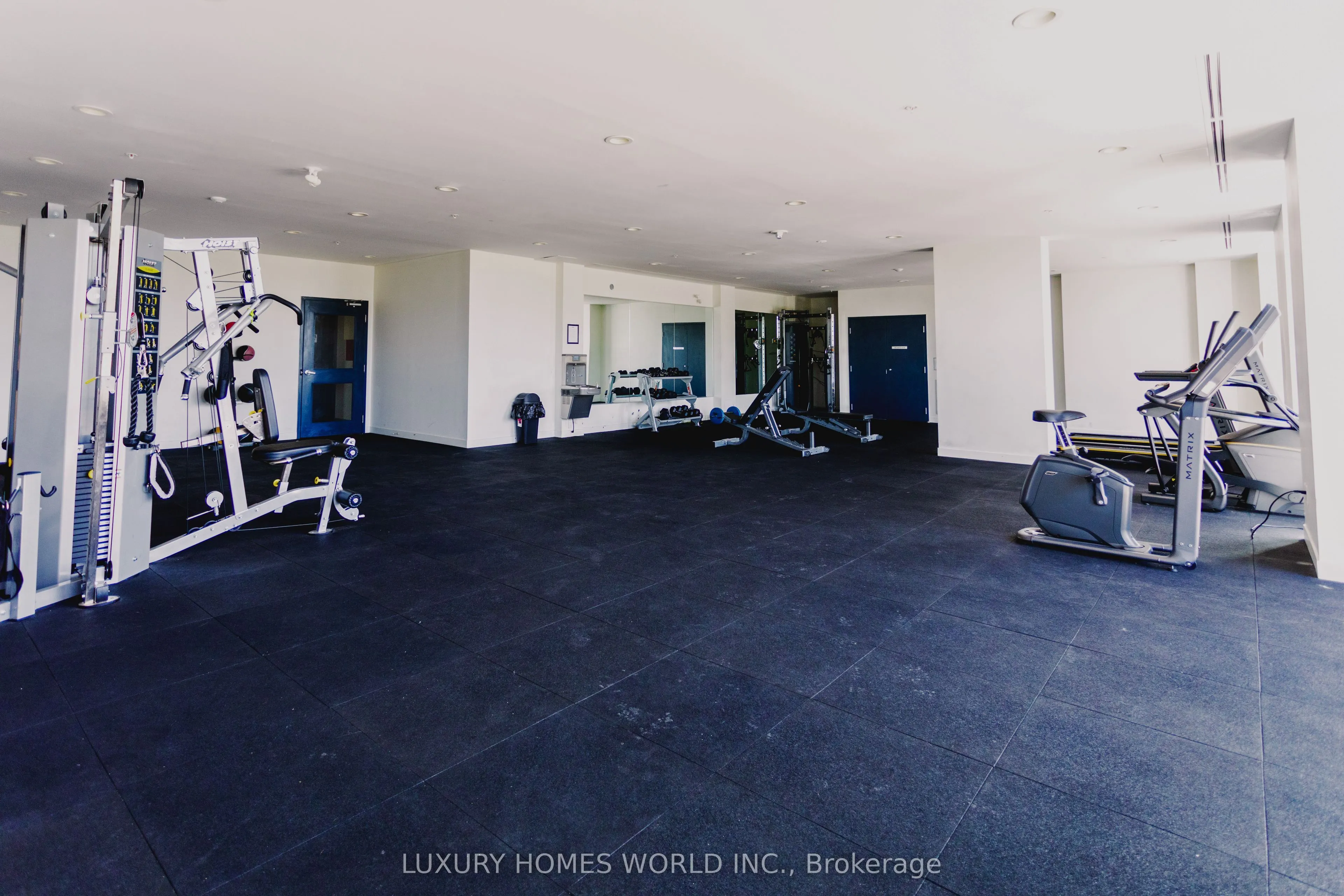 128 King Street, #5