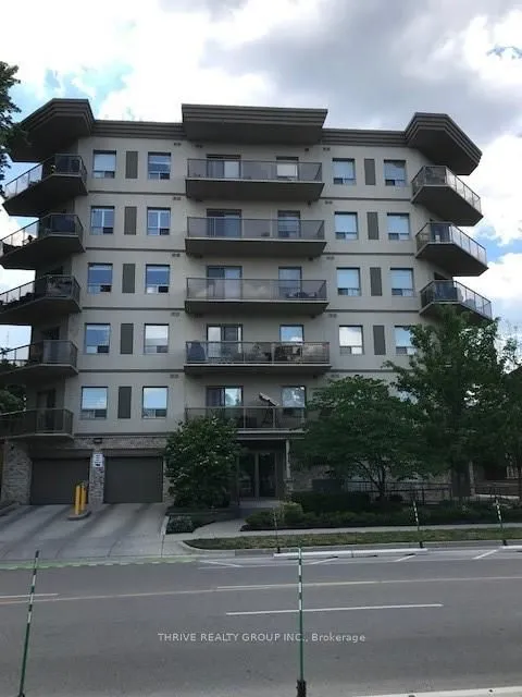 435 Colborne Street, #401