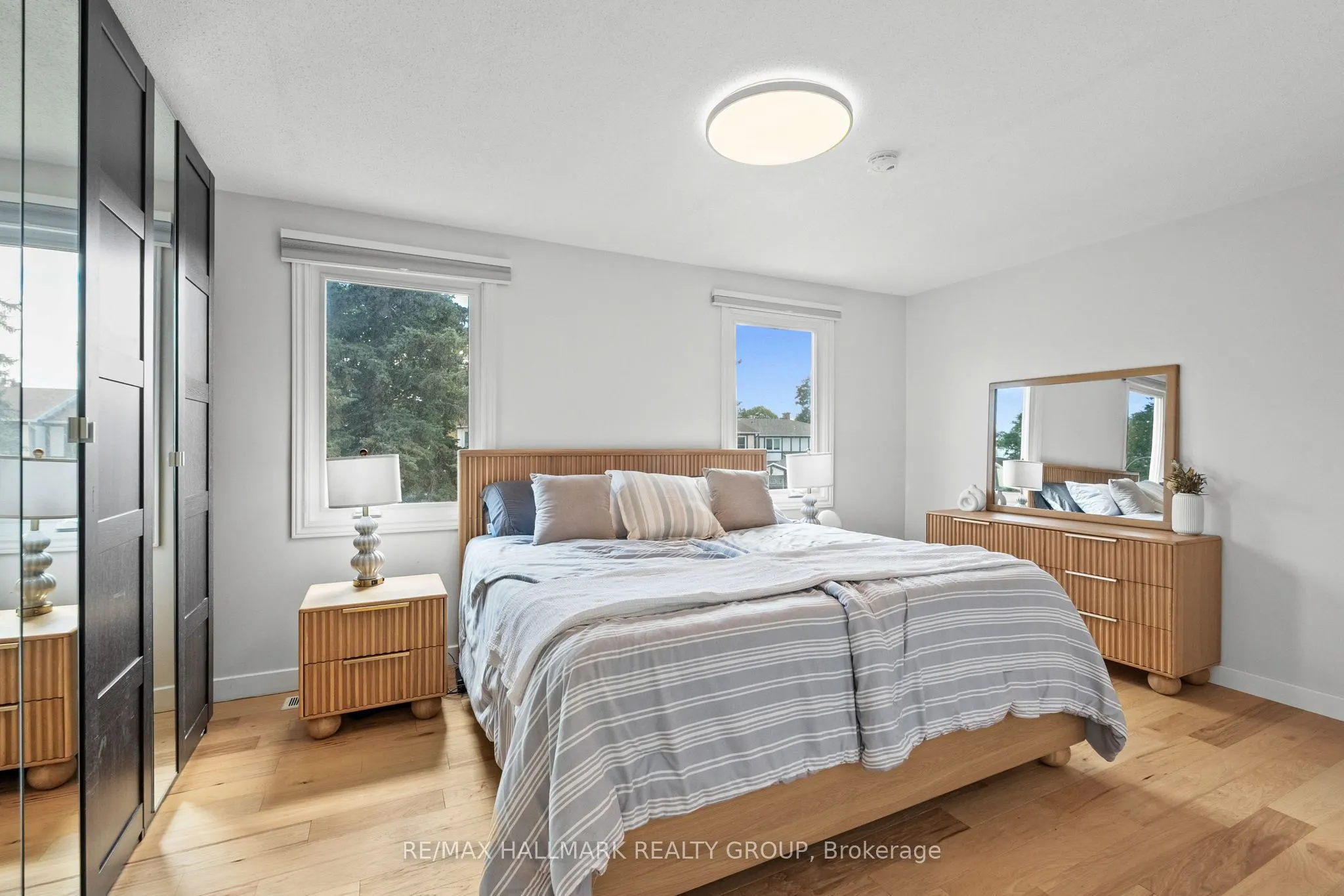 1124 St Jovite Ridge