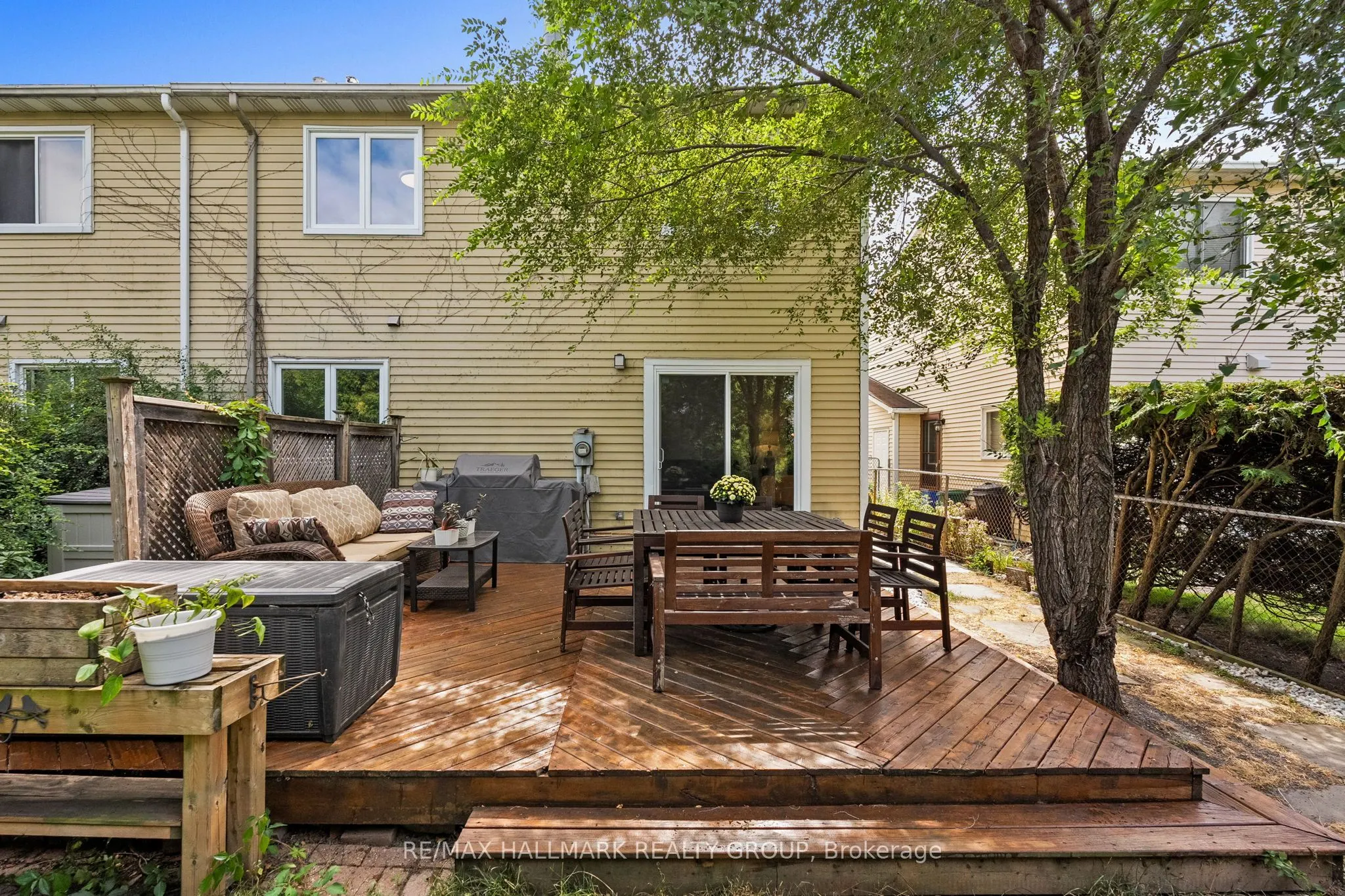 1124 St Jovite Ridge