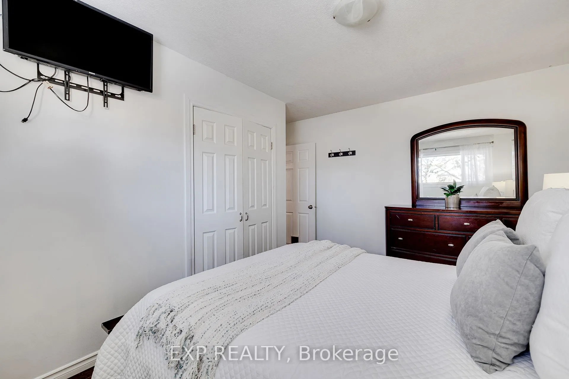 392 Fischer Hallman Road
