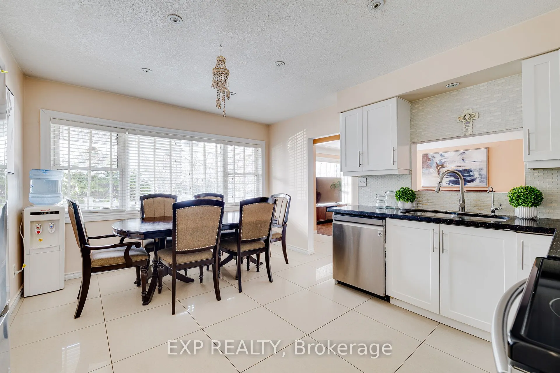 392 Fischer Hallman Road