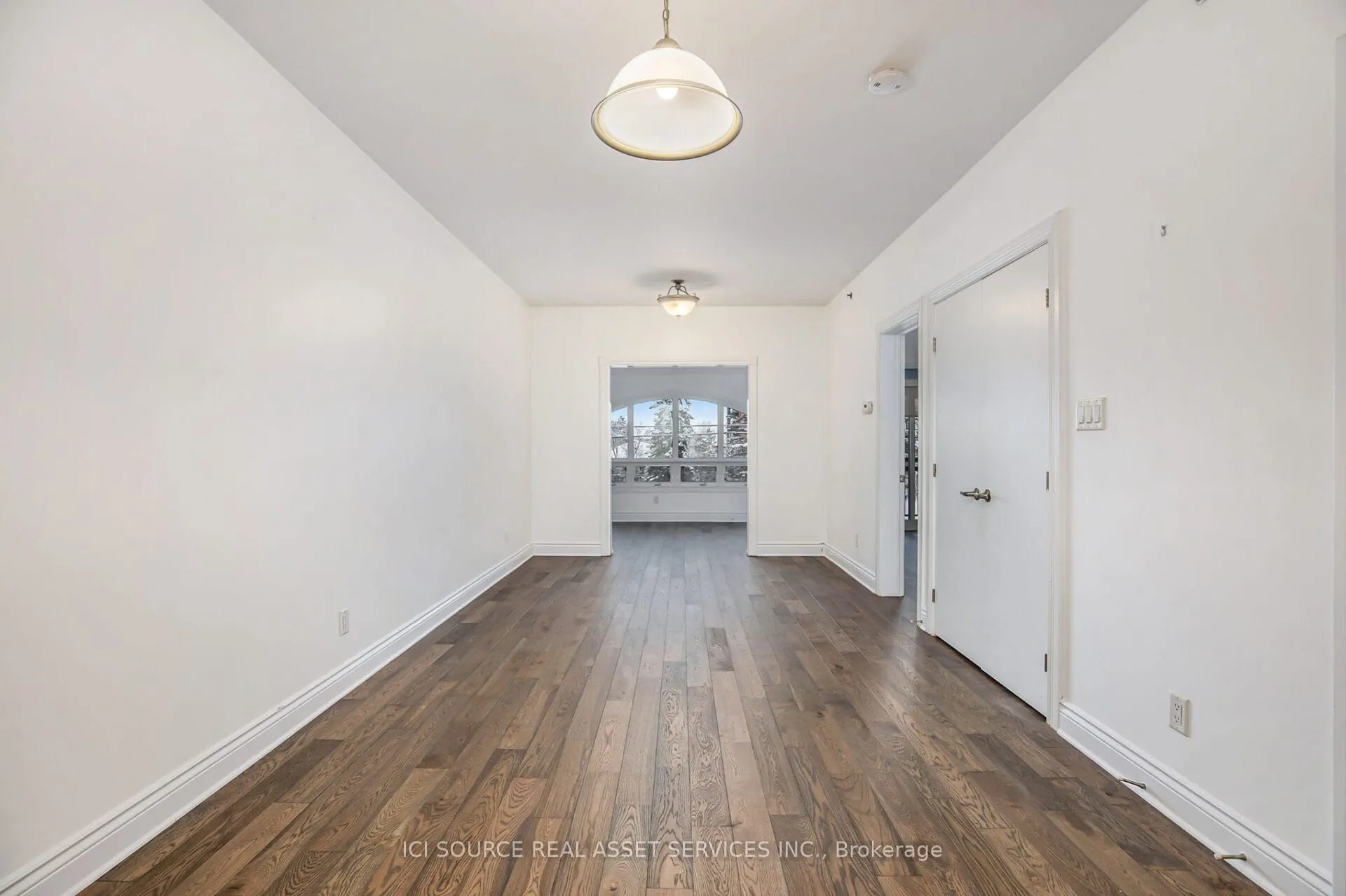 323 Winona Avenue, #202