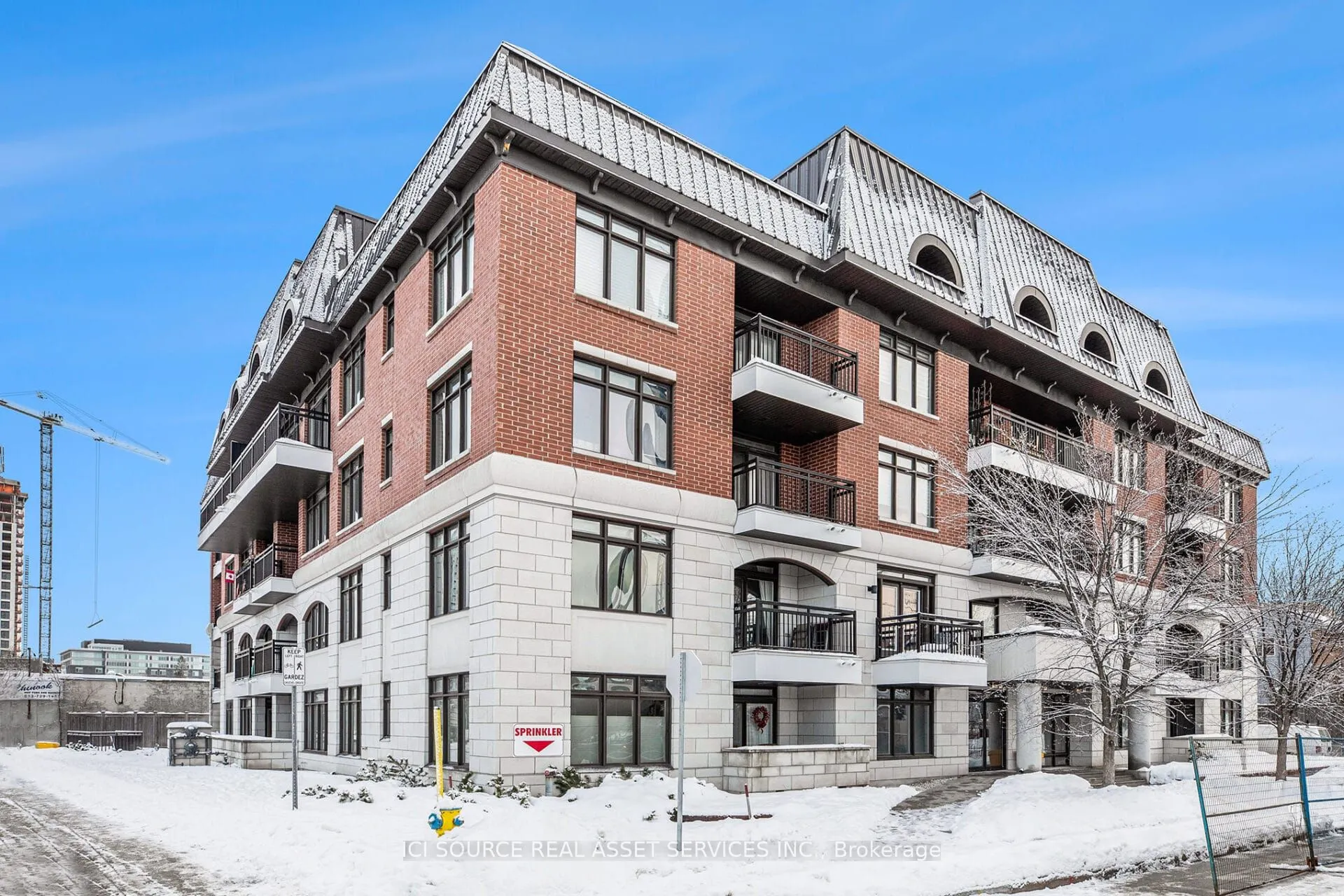 323 Winona Avenue, #202