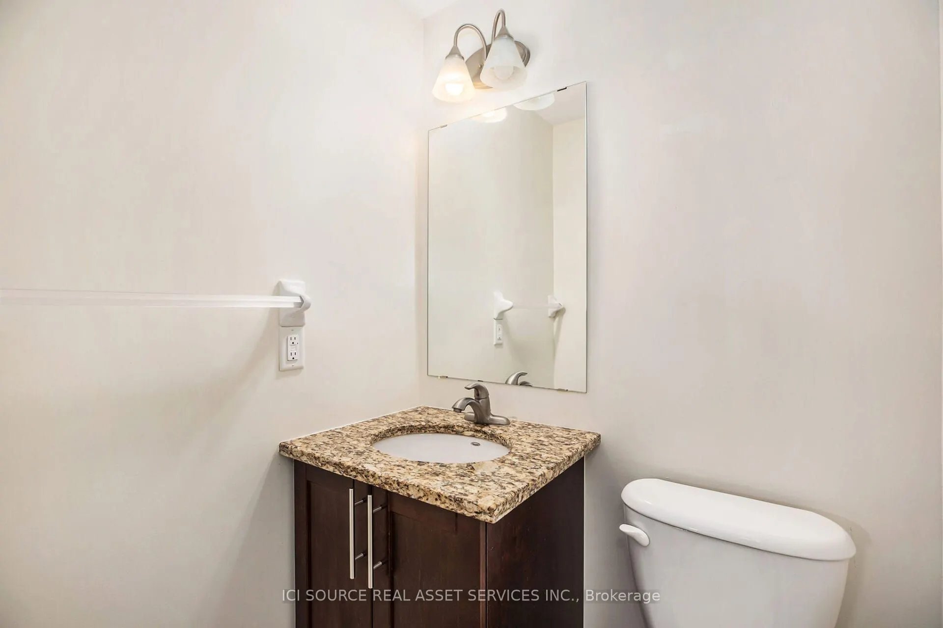 323 Winona Avenue, #202