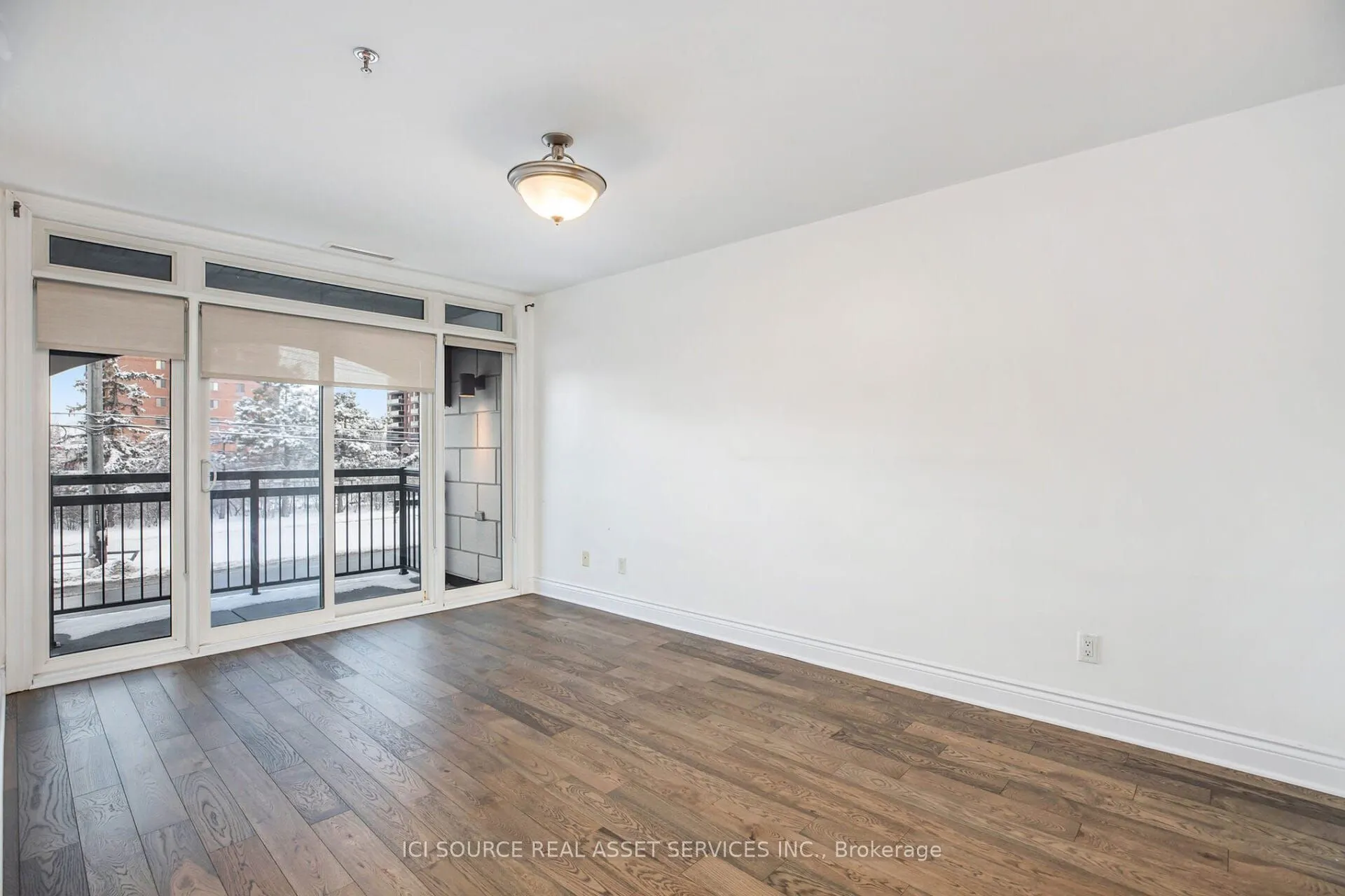 323 Winona Avenue, #202
