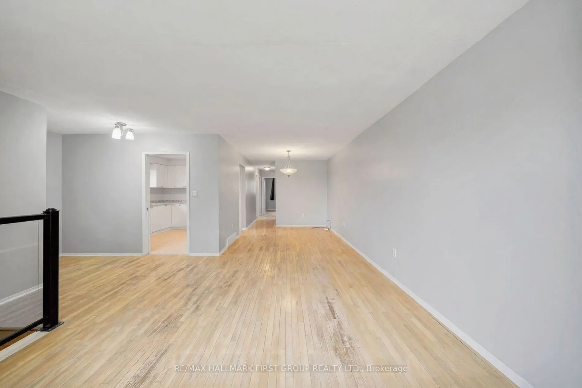 510 First Avenue, #Main