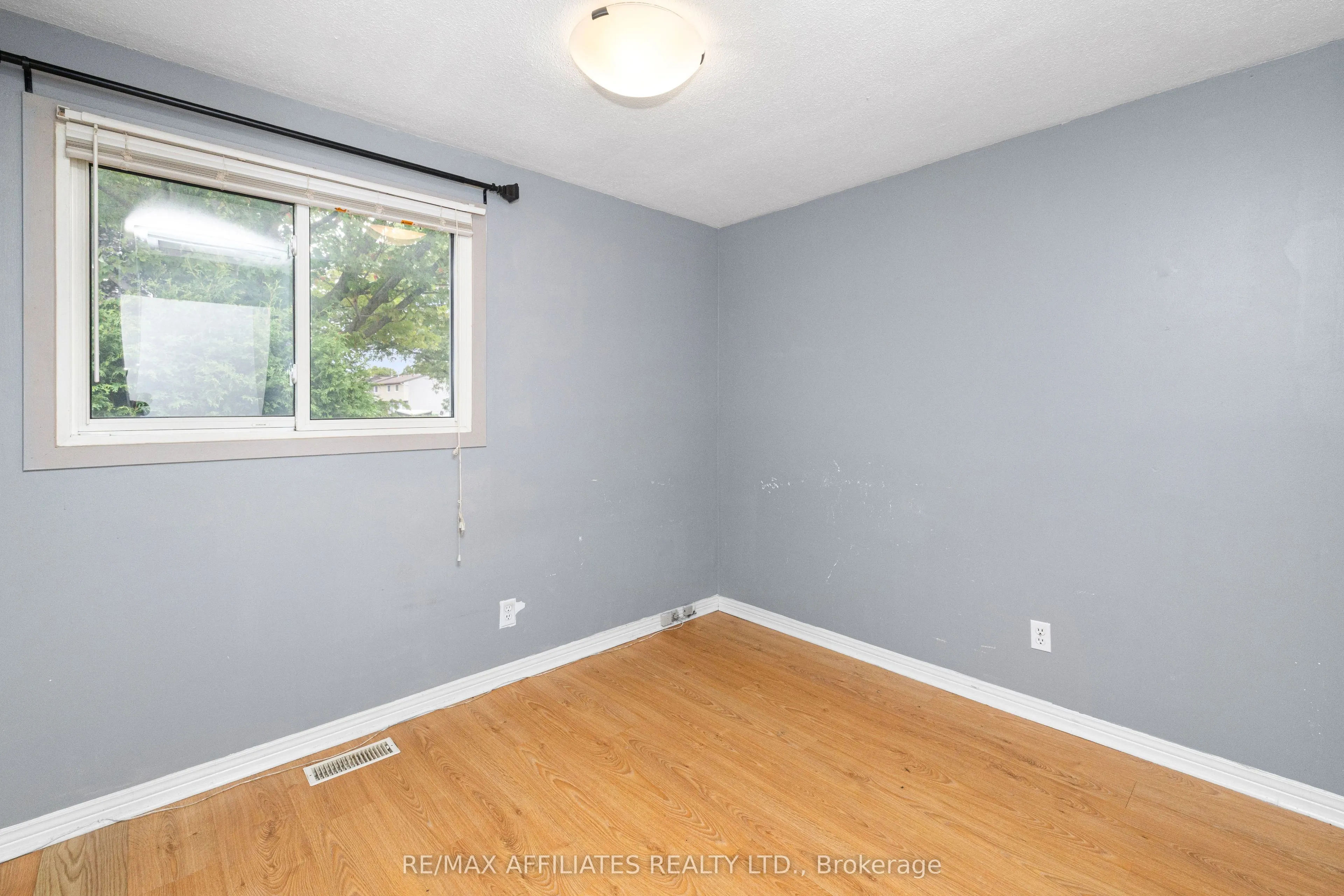 306 Woodfield Drive, #43