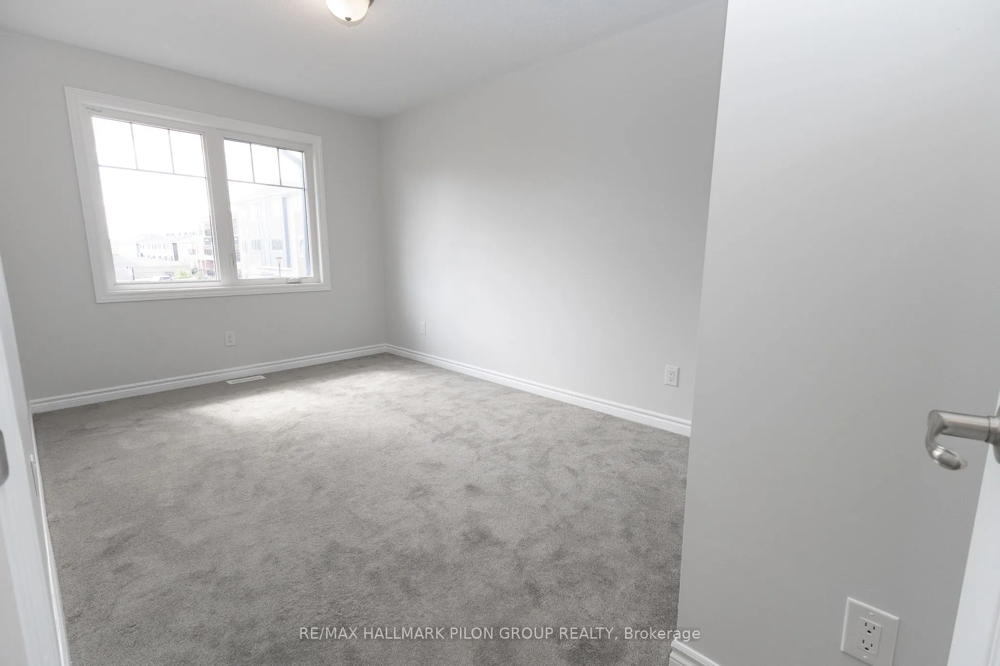 2297 Watercolours Way