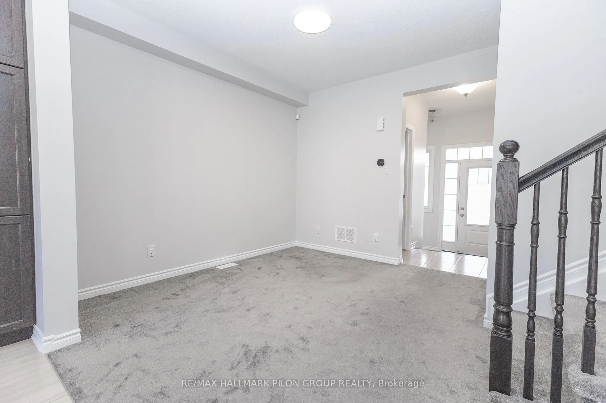 2297 Watercolours Way