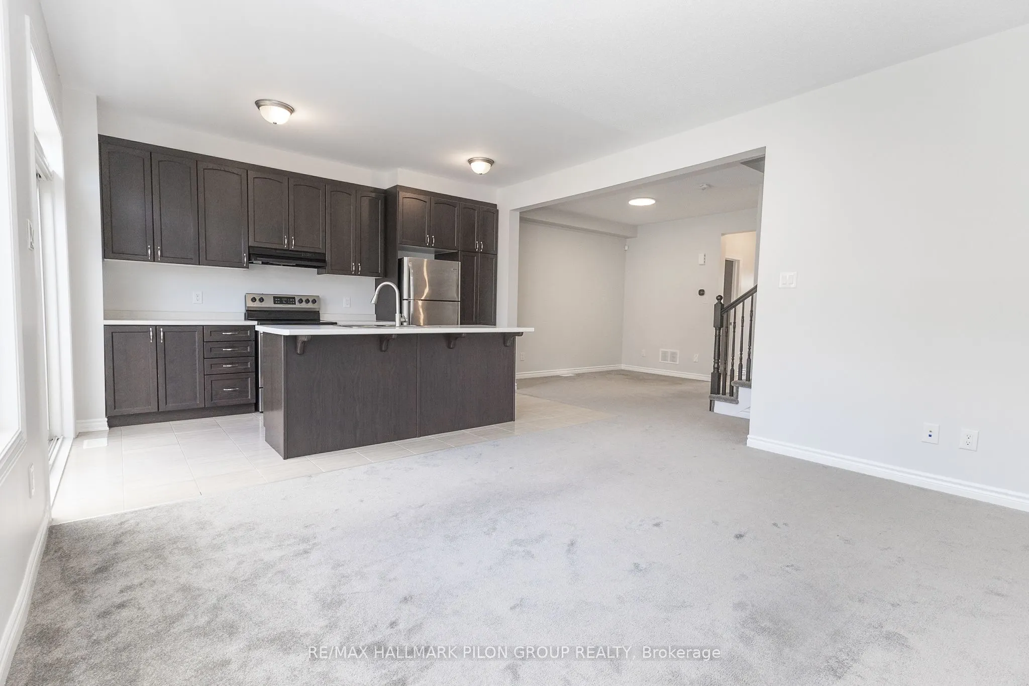 2297 Watercolours Way