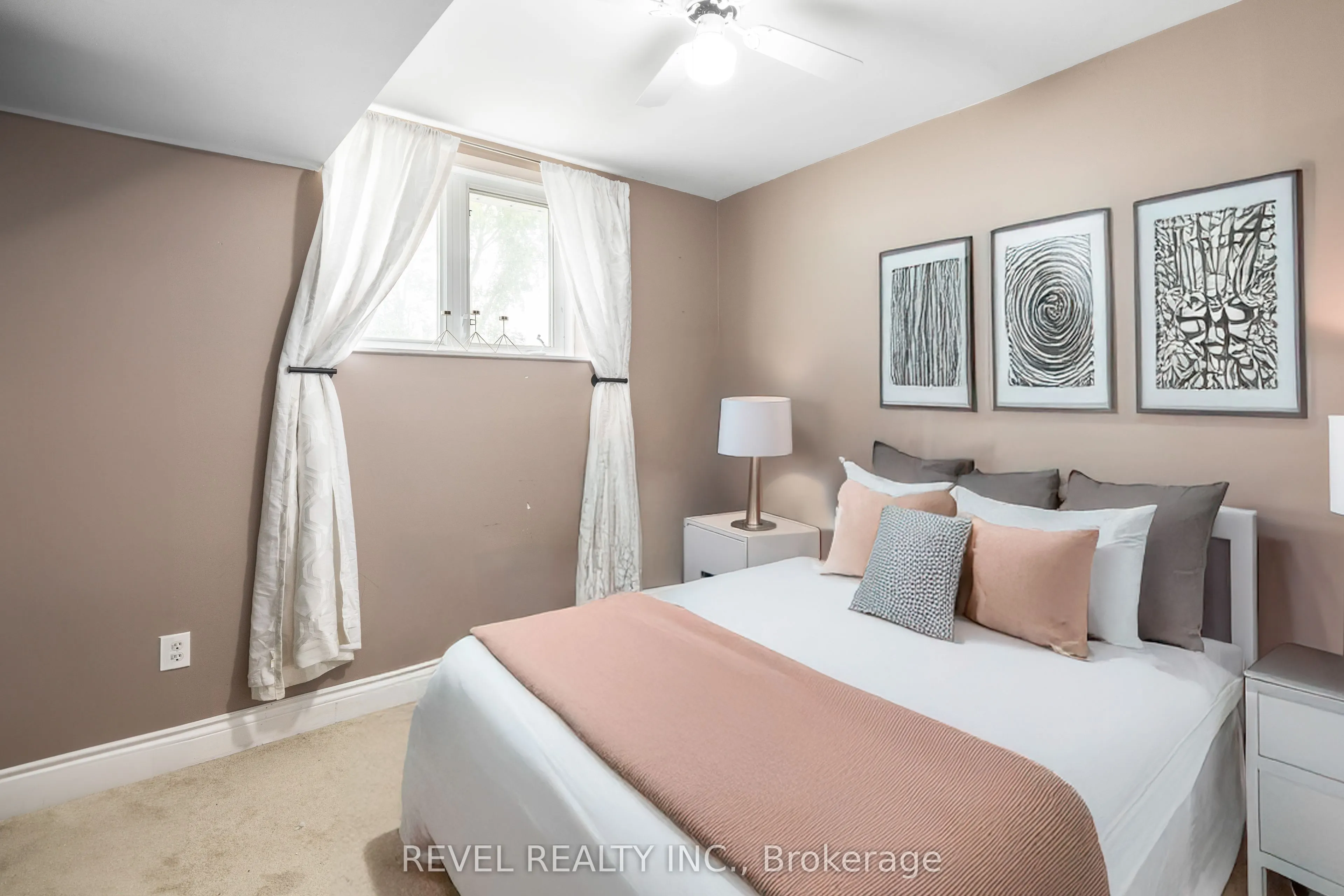 1578 Sturgeon Road