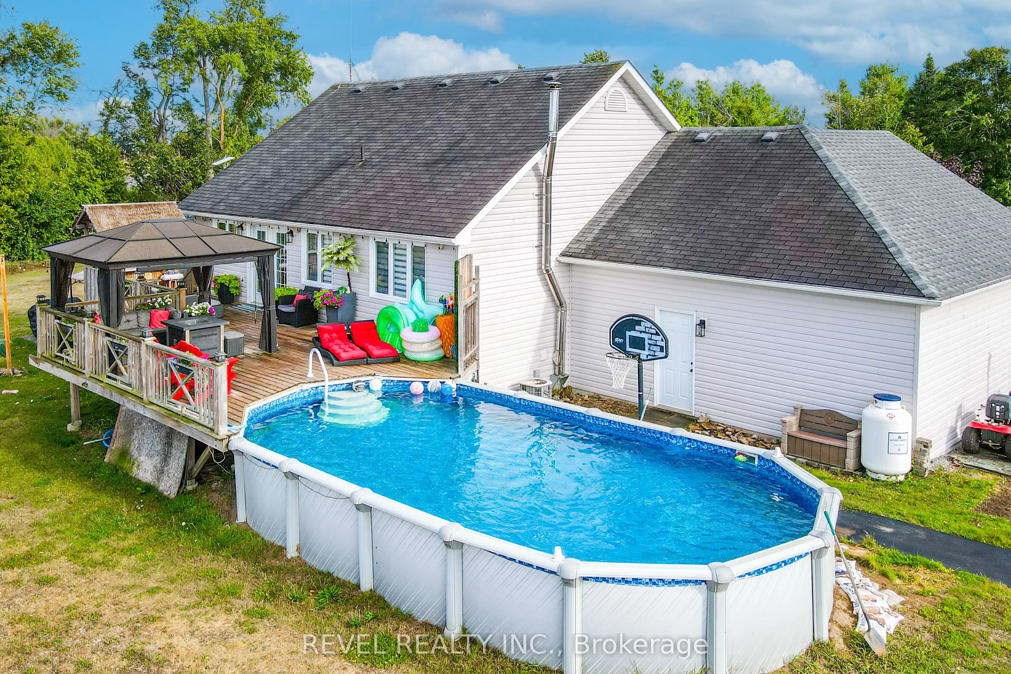 1578 Sturgeon Road