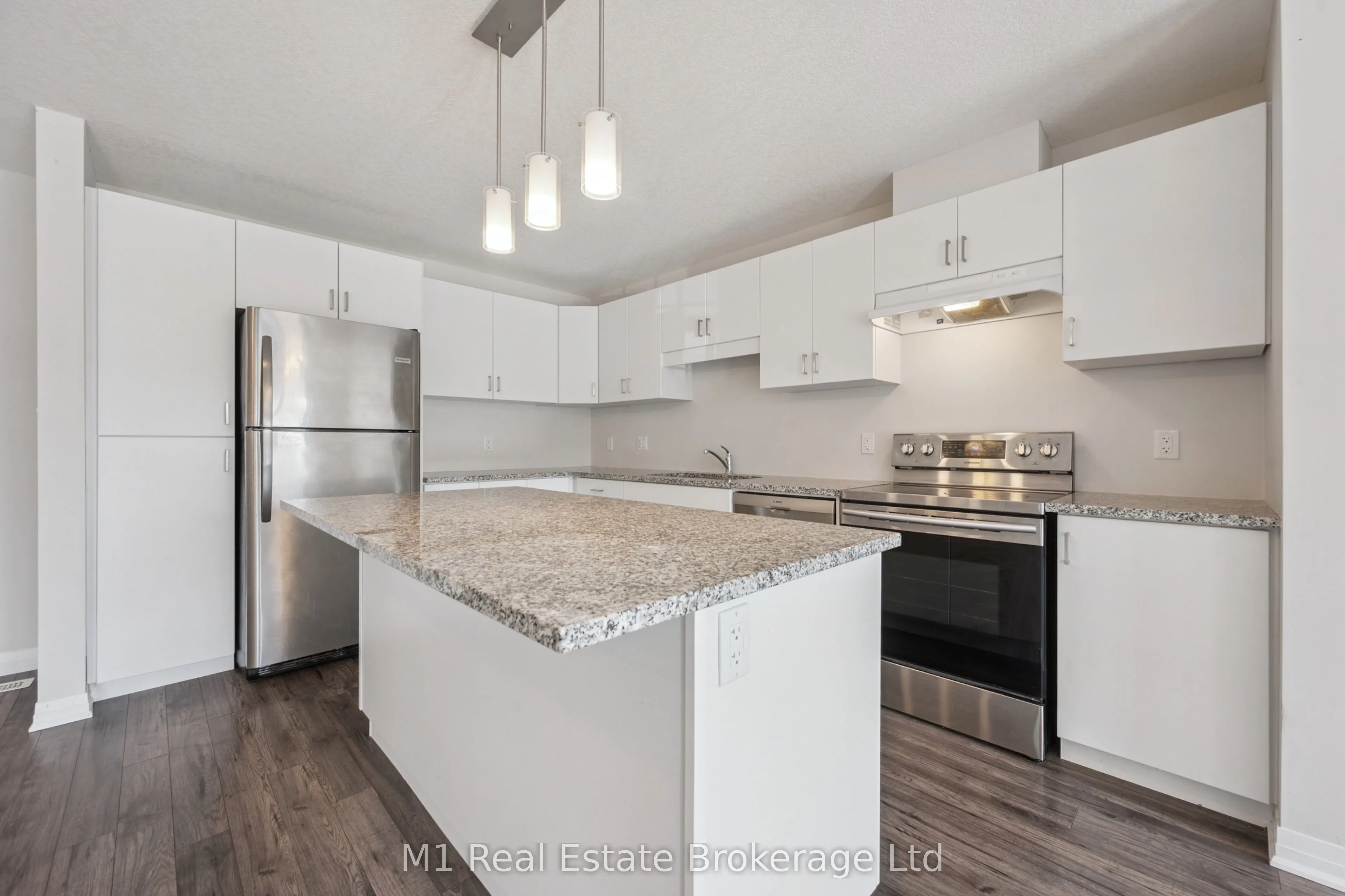 13 Meadowridge Street, #61