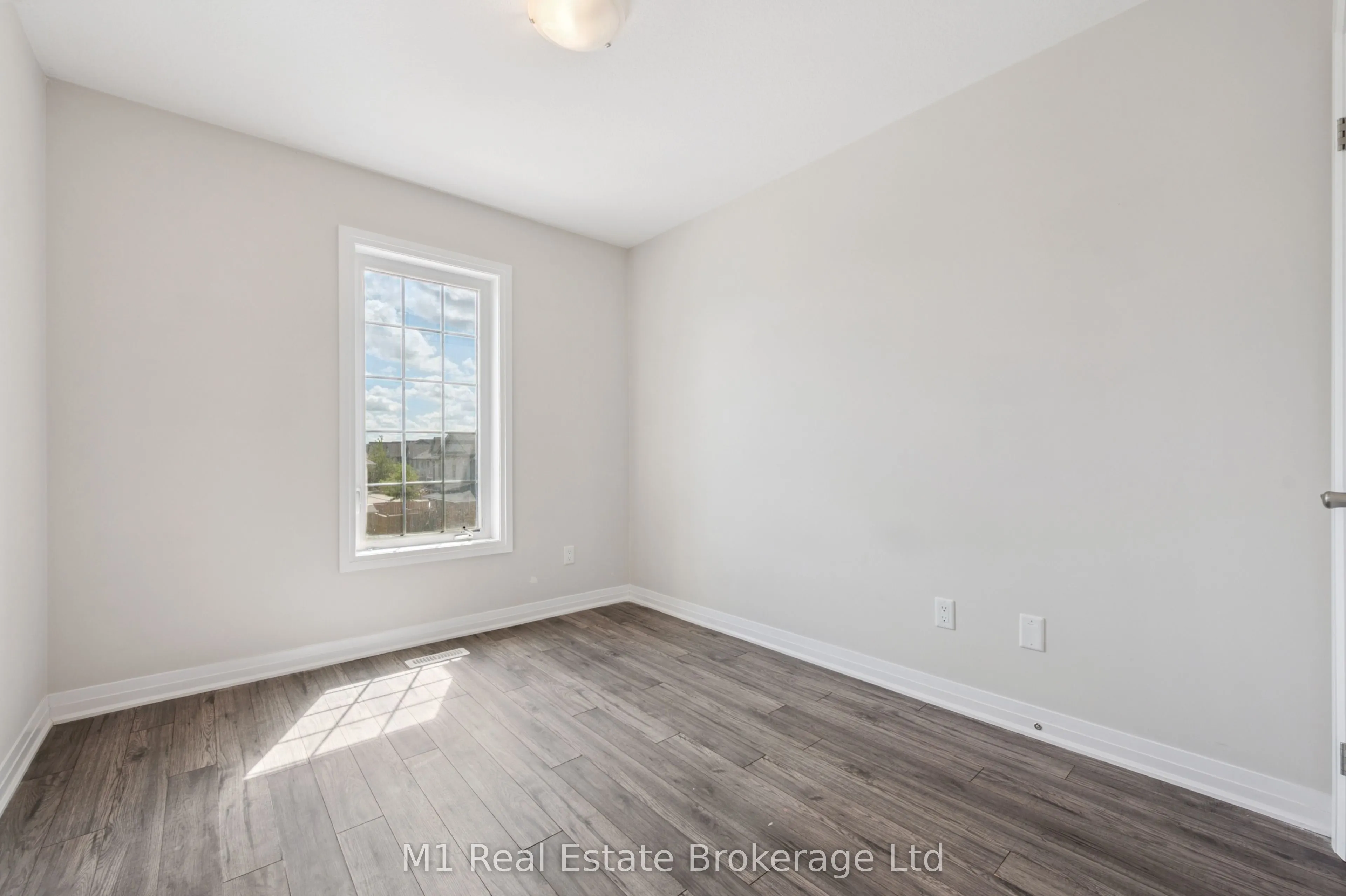 13 Meadowridge Street, #61
