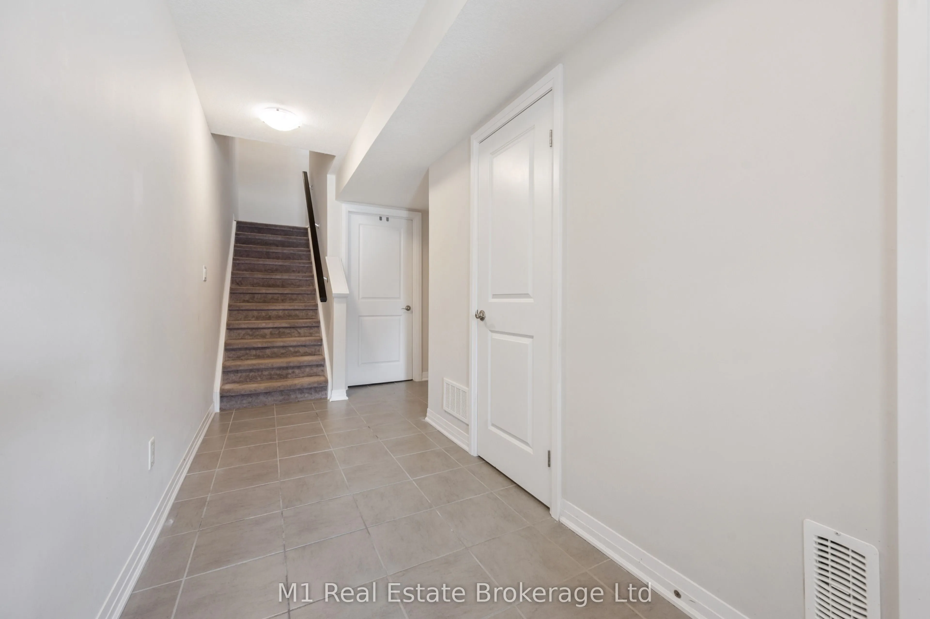 13 Meadowridge Street, #61
