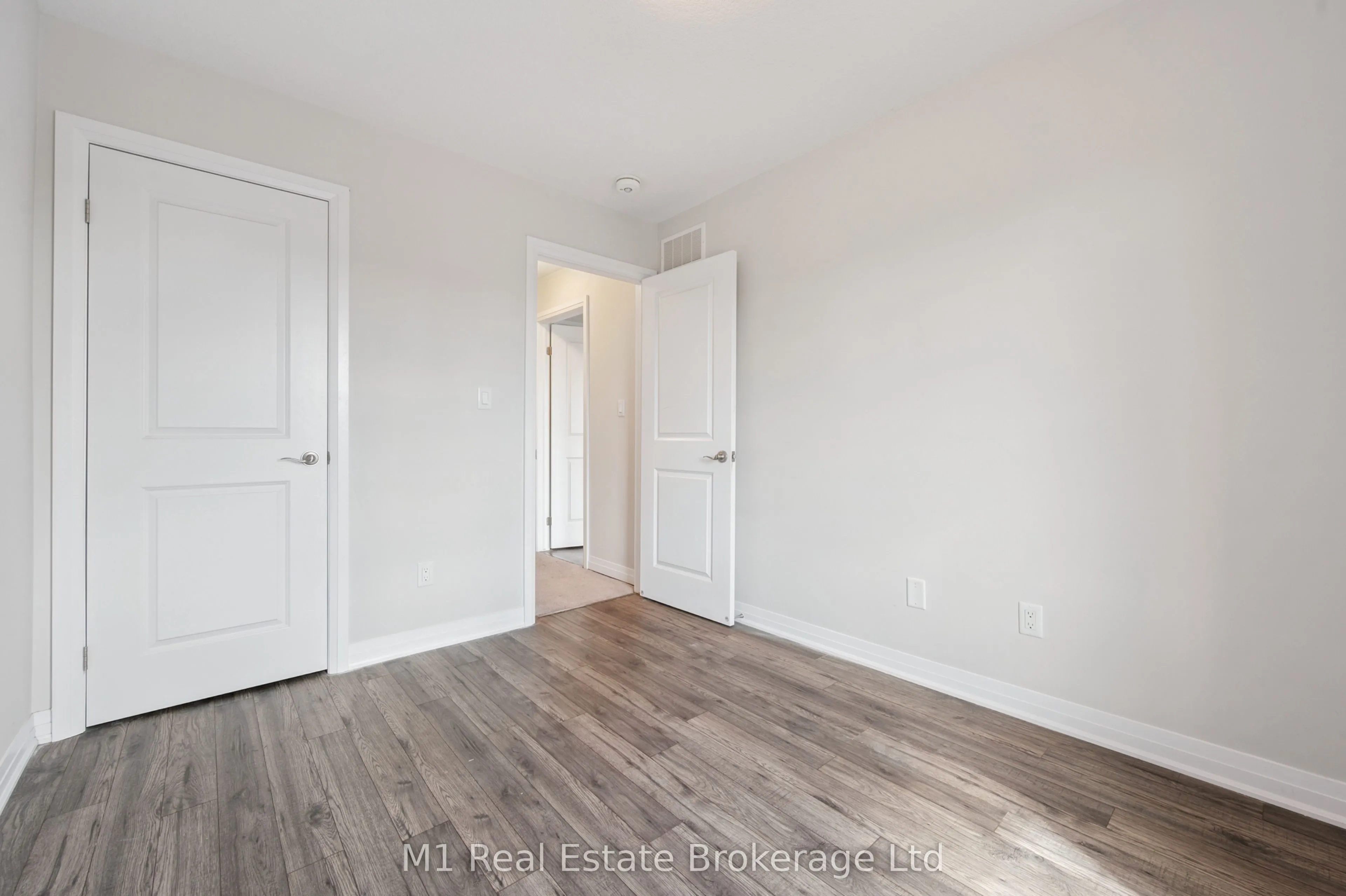 13 Meadowridge Street, #61