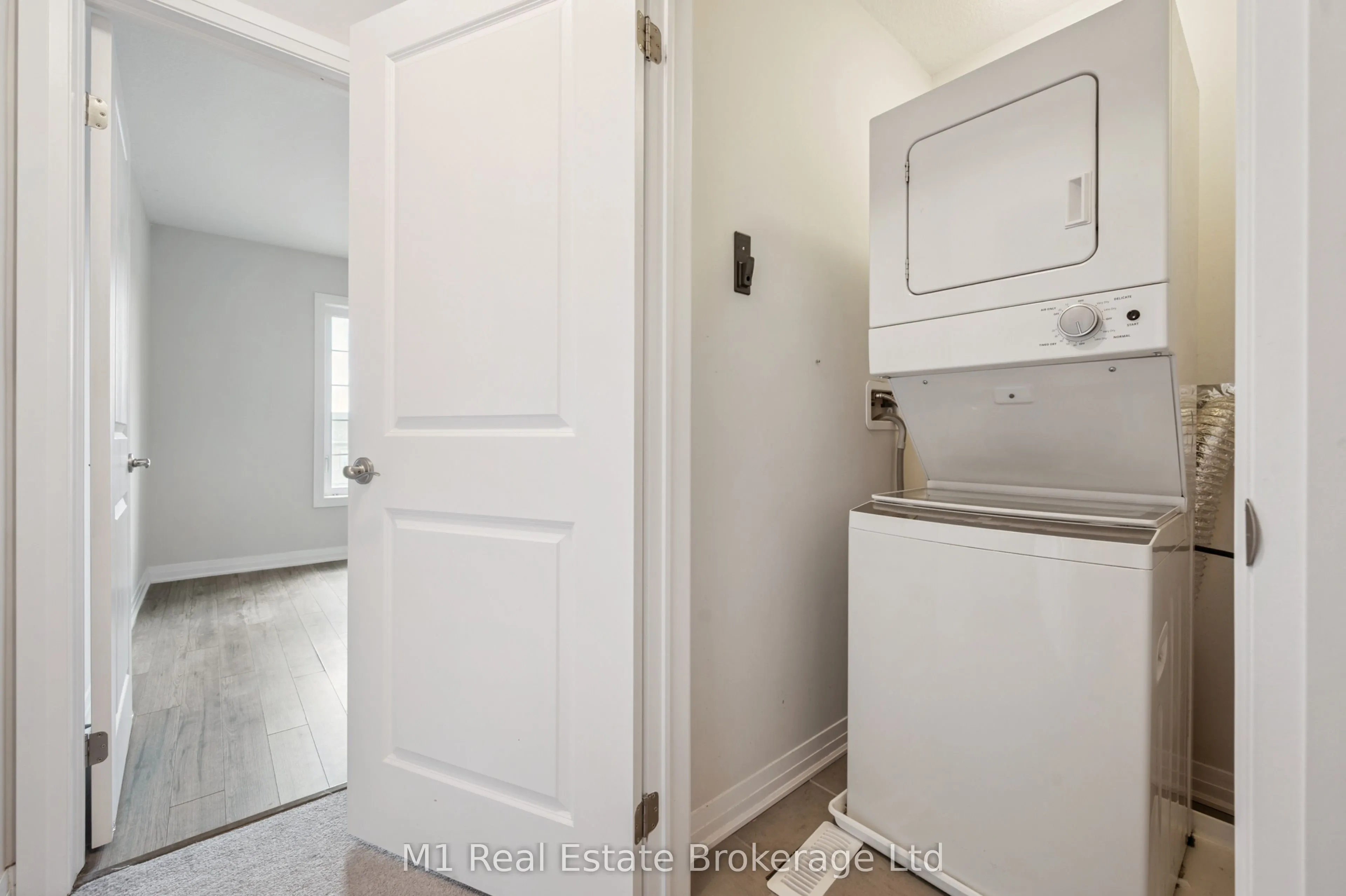 13 Meadowridge Street, #61