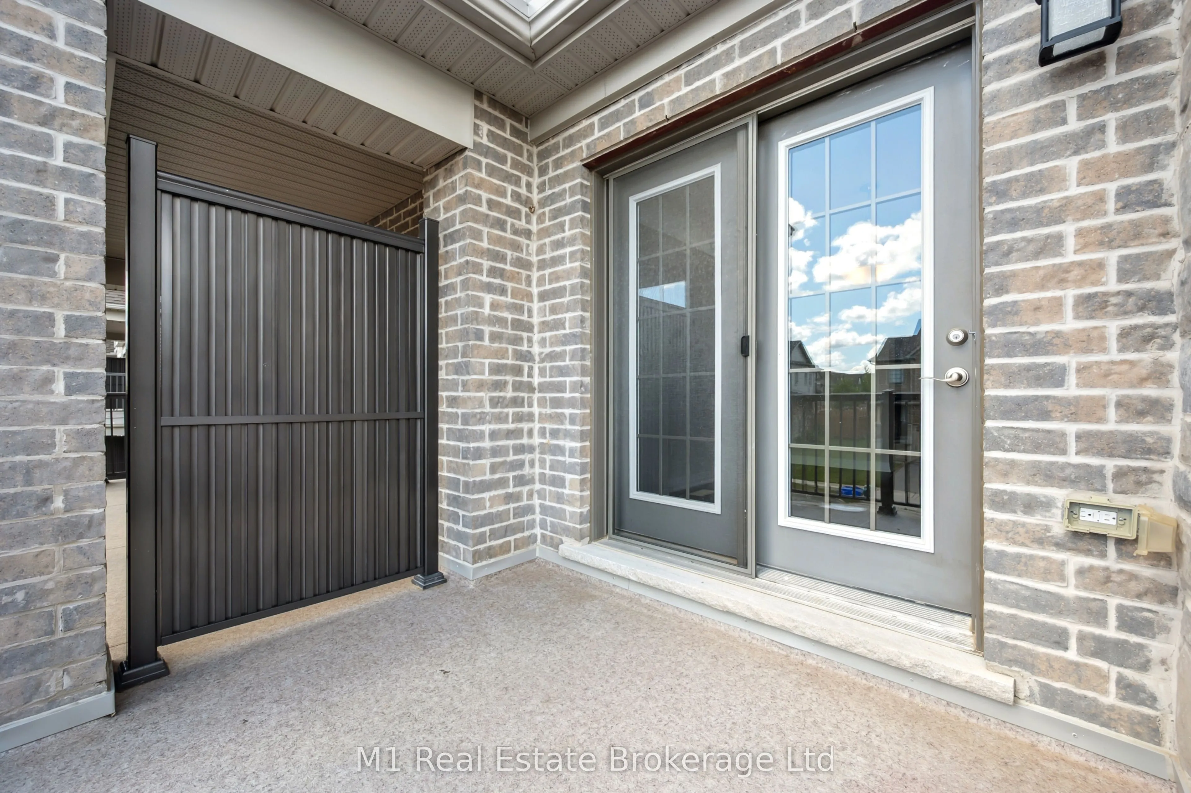 13 Meadowridge Street, #61