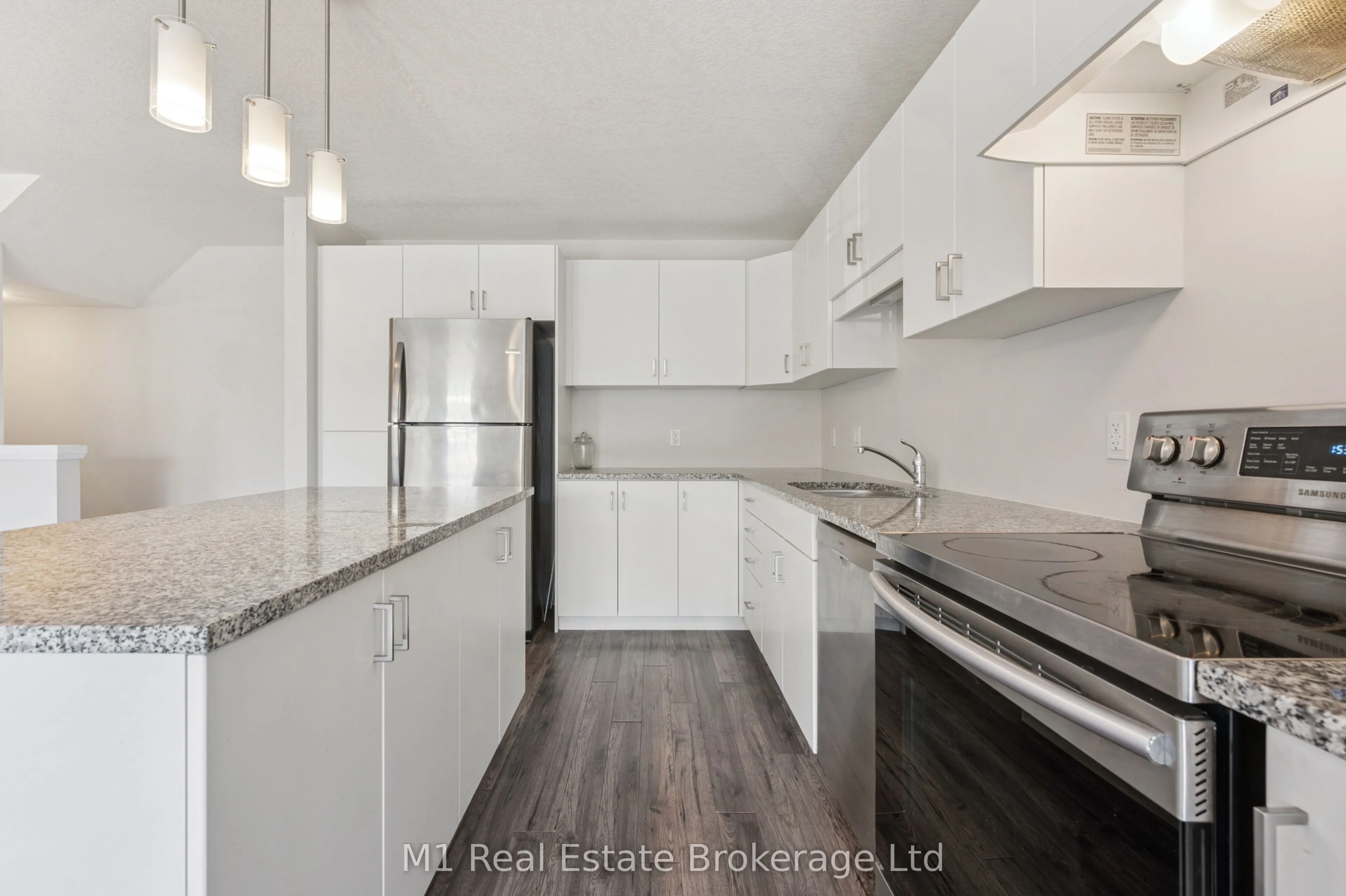 13 Meadowridge Street, #61