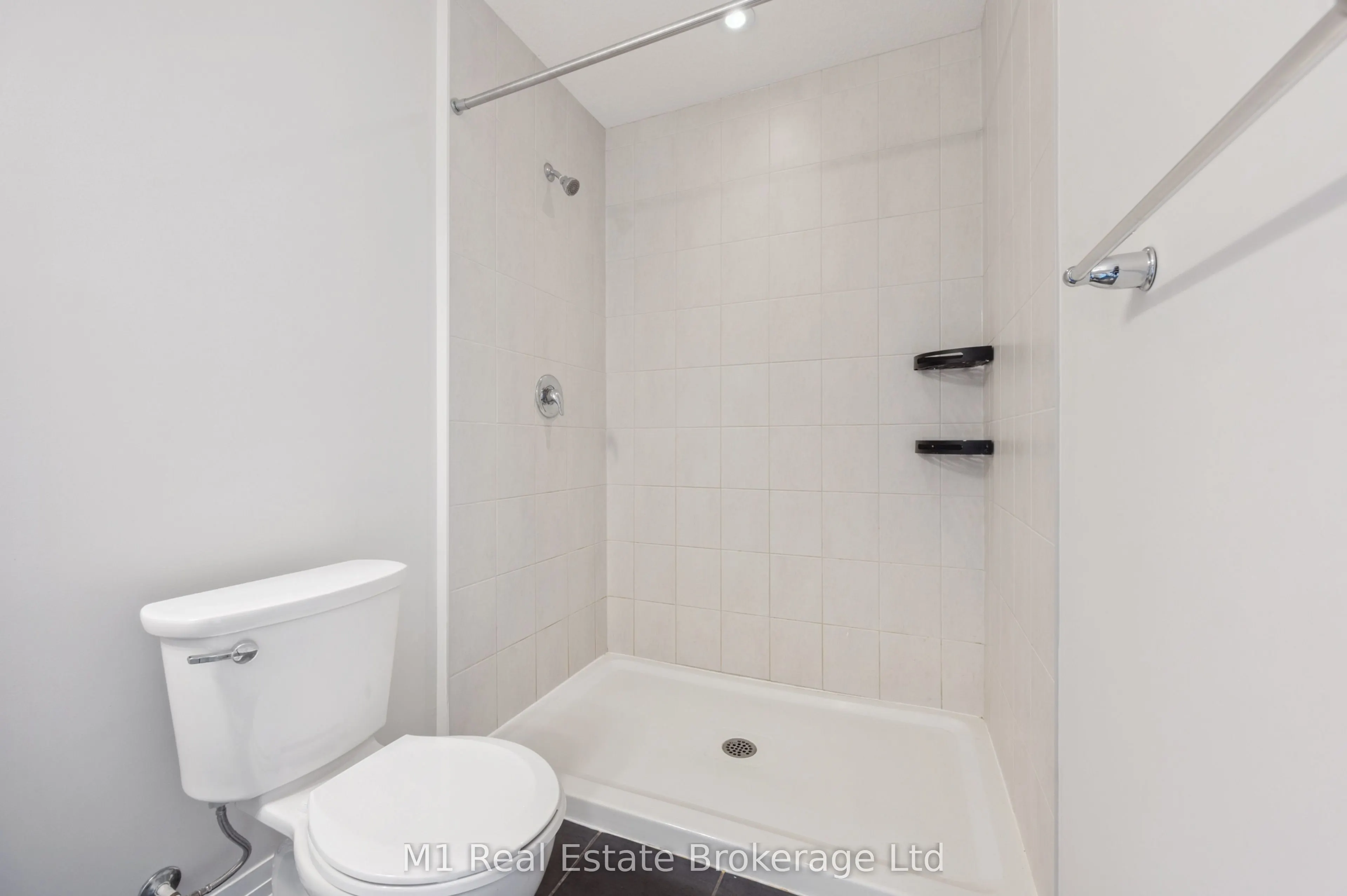 13 Meadowridge Street, #61