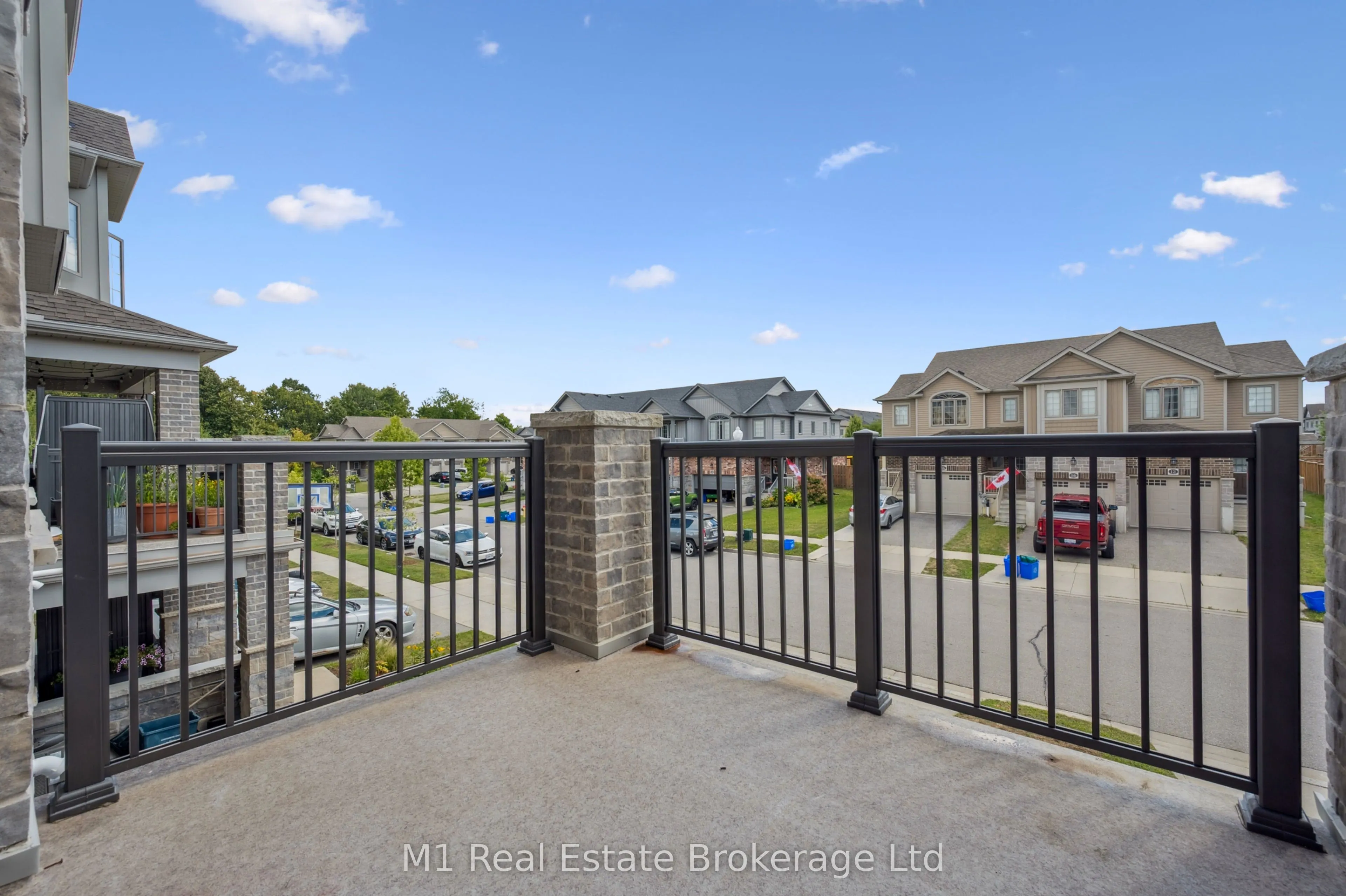 13 Meadowridge Street, #61