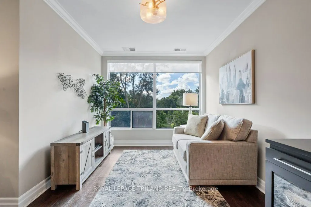 1200 Commissioners Road W, #504