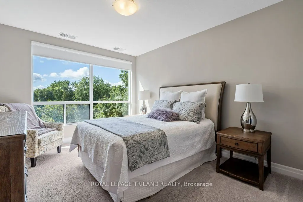 1200 Commissioners Road W, #504