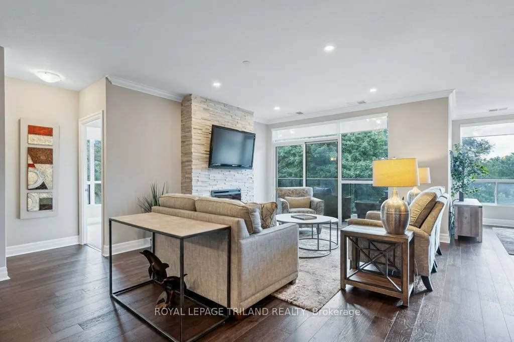 1200 Commissioners Road W, #504