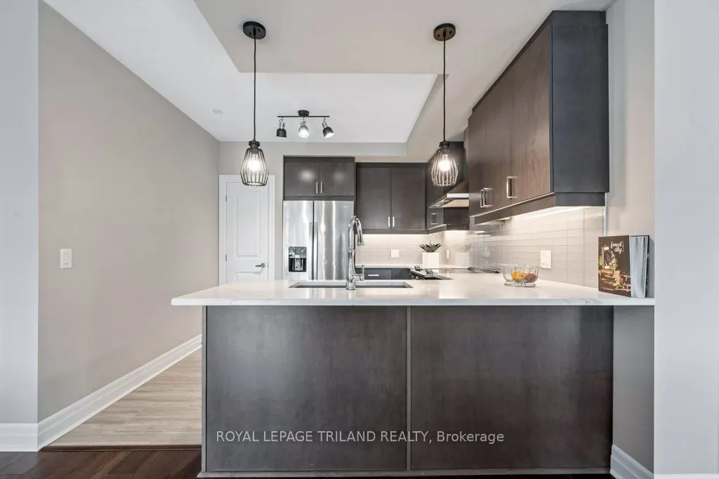 1200 Commissioners Road W, #504