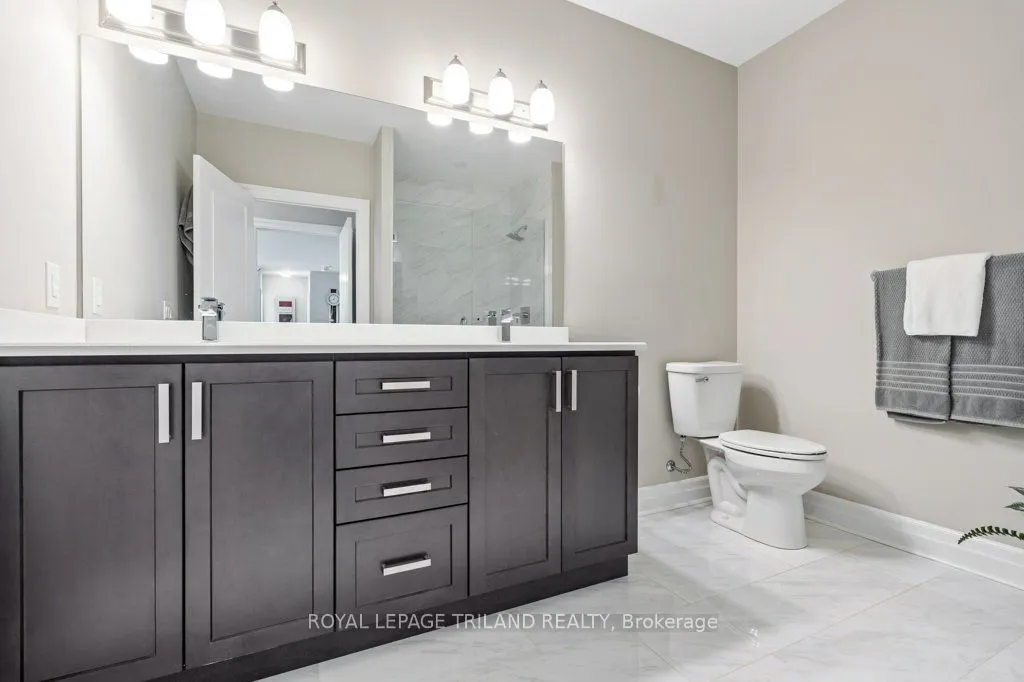 1200 Commissioners Road W, #504