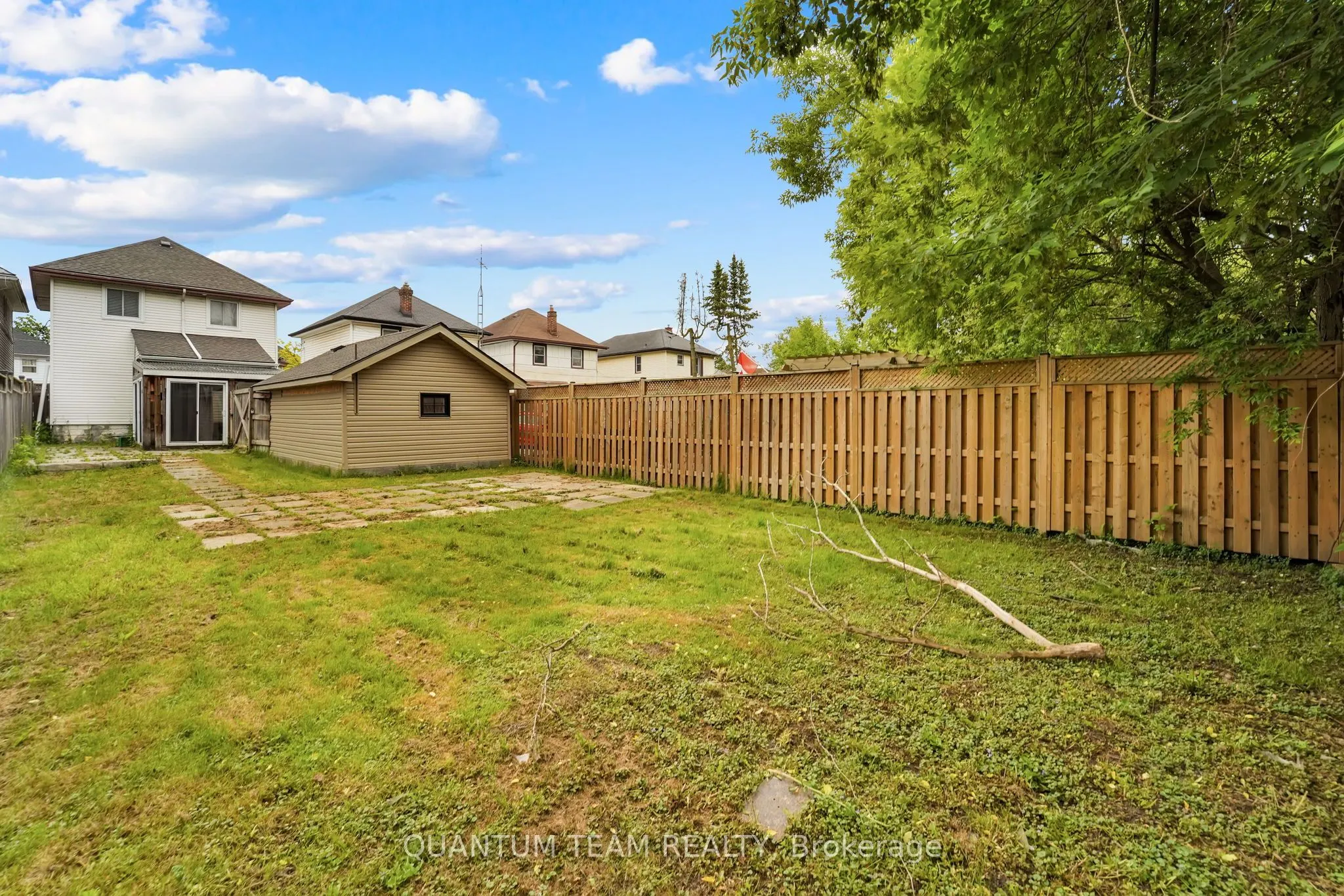 27 Berryman Avenue, #Main Floor unit
