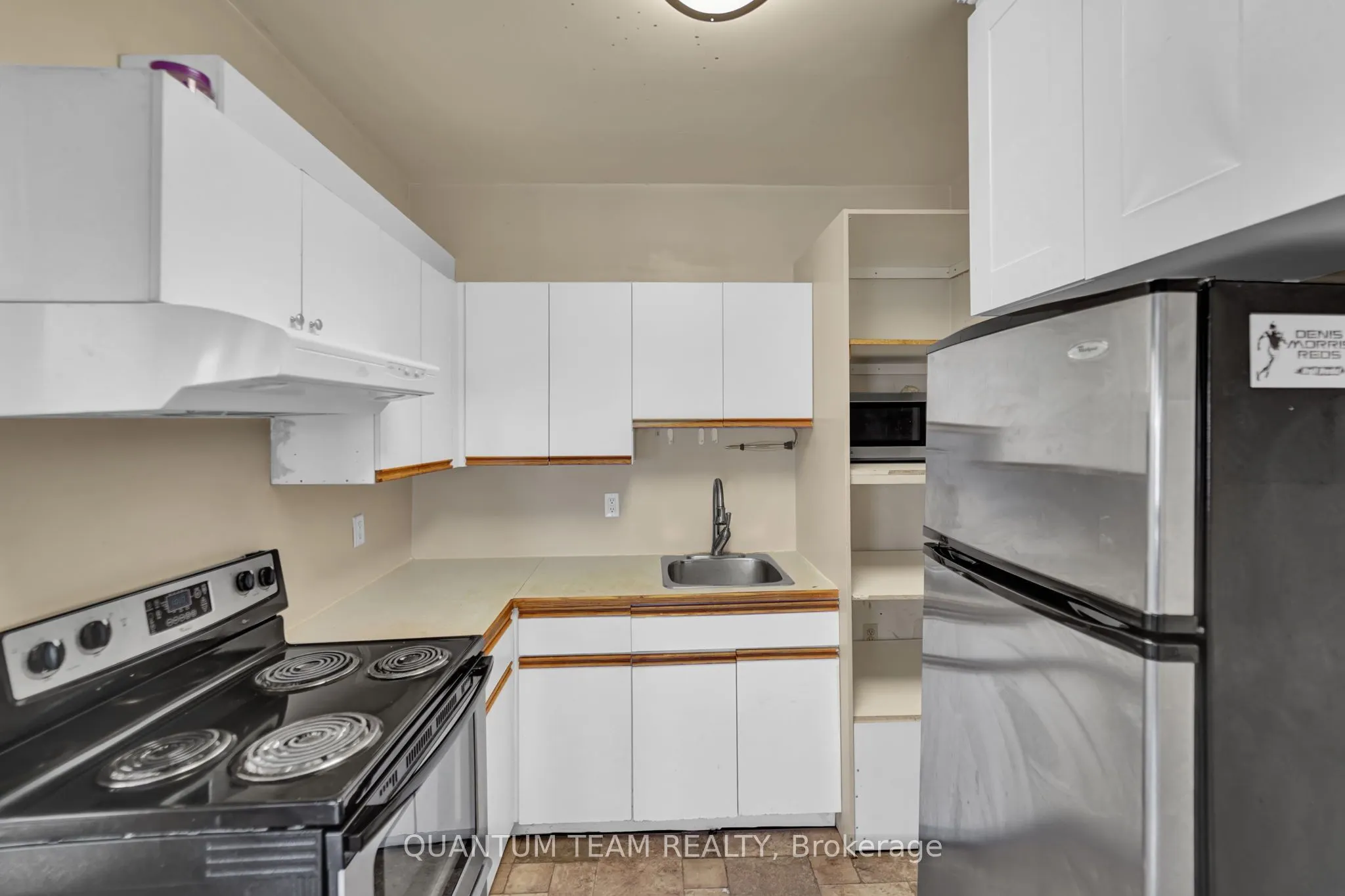 27 Berryman Avenue, #Main Floor unit