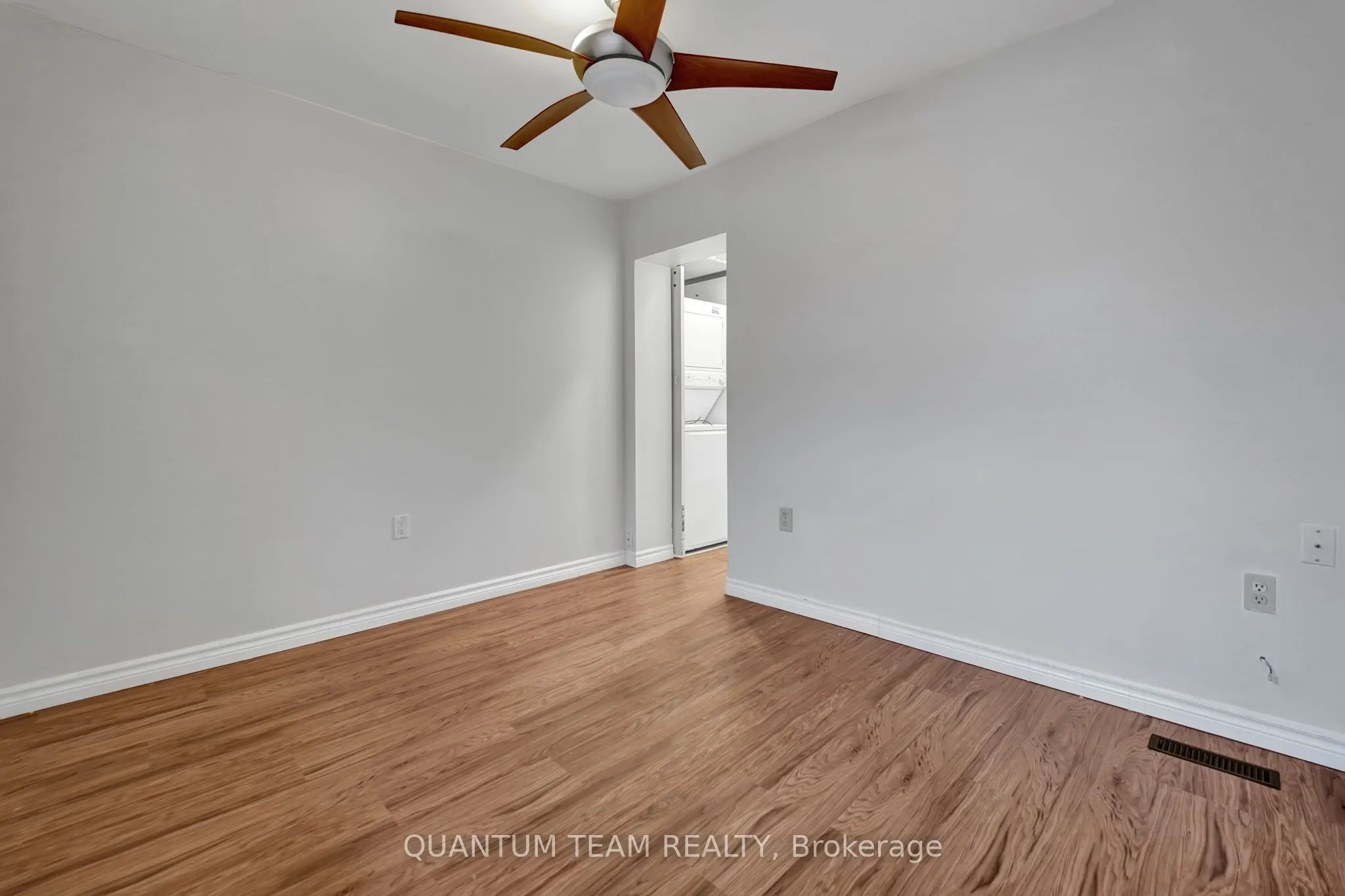 27 Berryman Avenue, #Main Floor unit